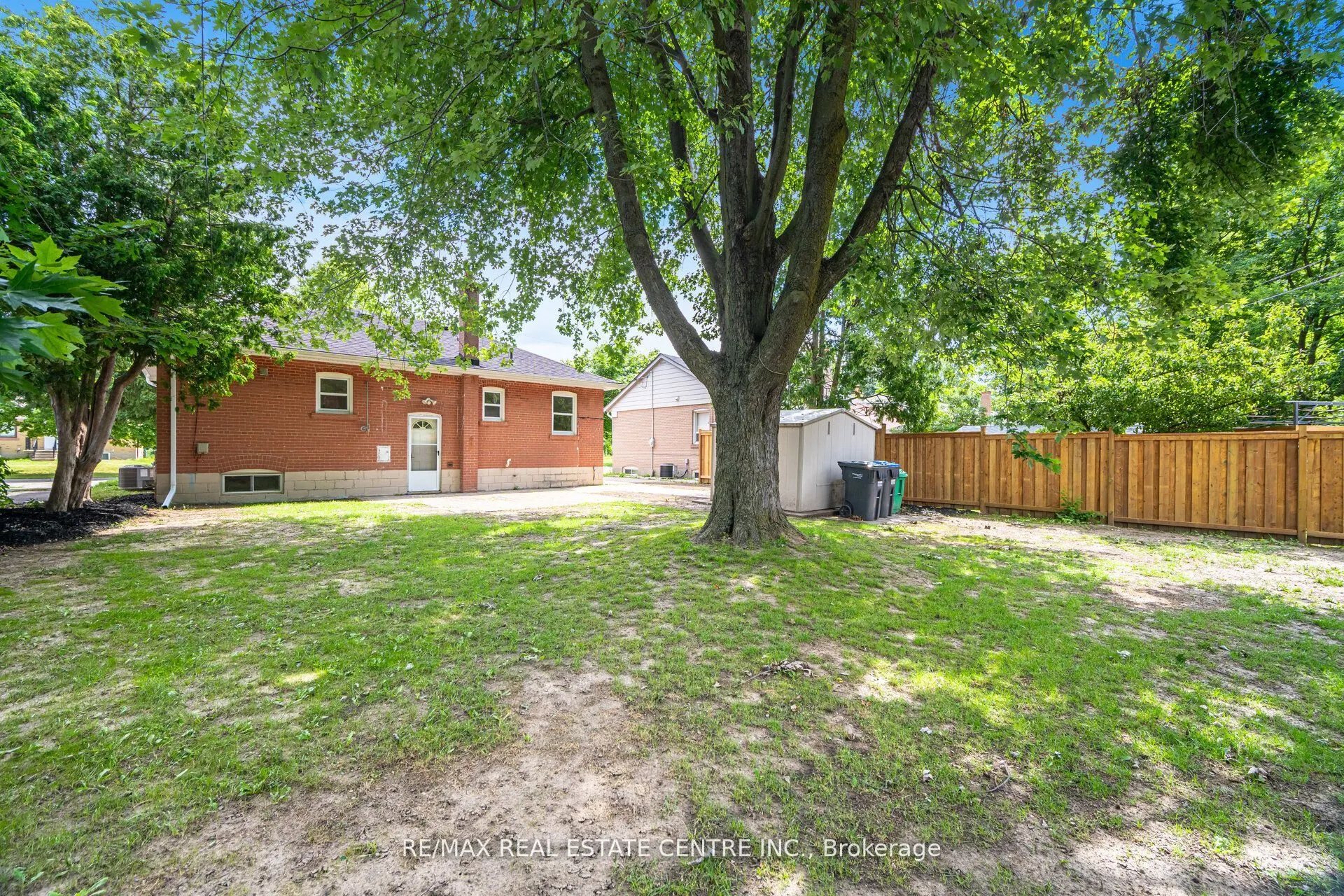 13 Glendale Avenue