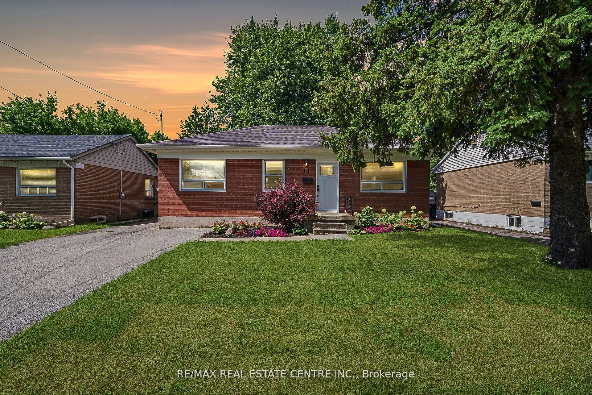 13 Glendale Avenue