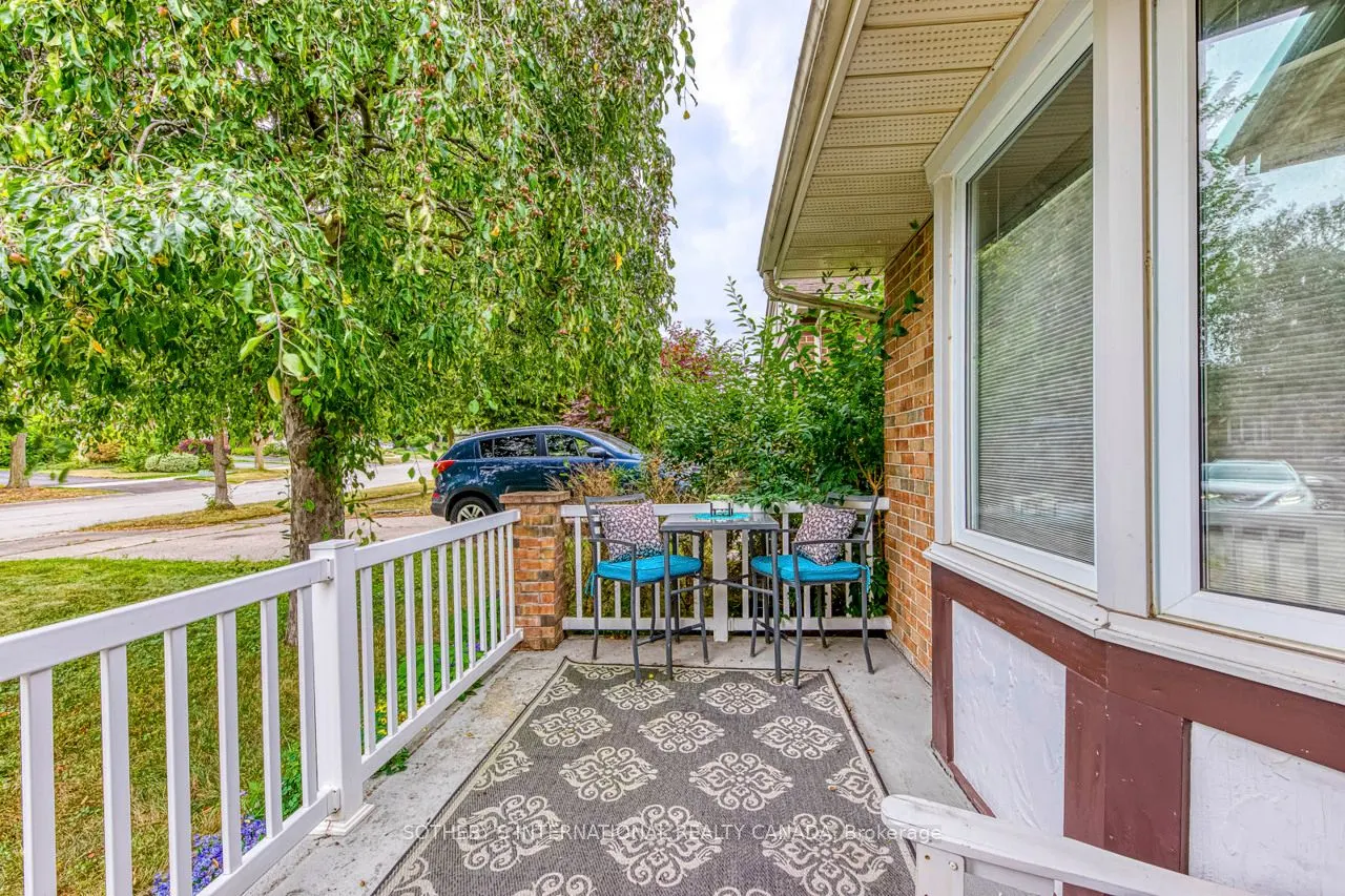 4203 Wheelwright Crescent, #Upper