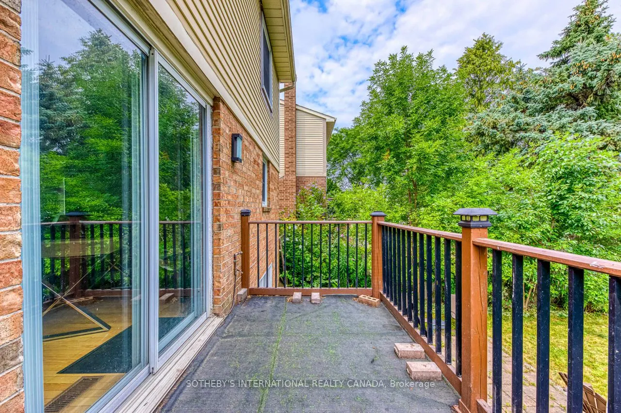 4203 Wheelwright Crescent, #Upper