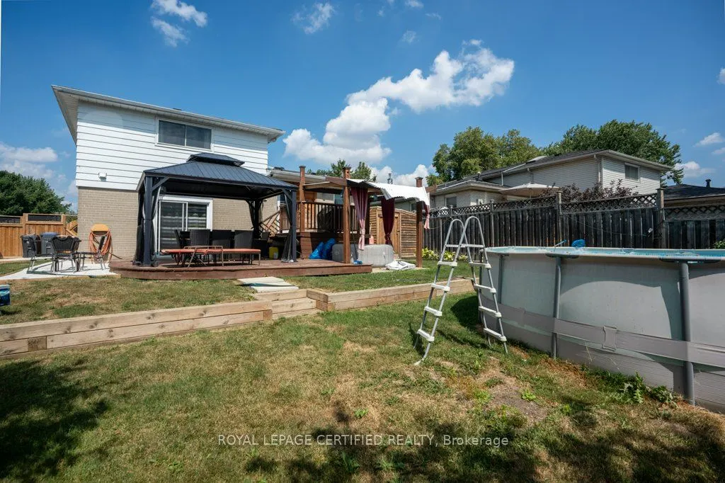 72 Ferndale Crescent