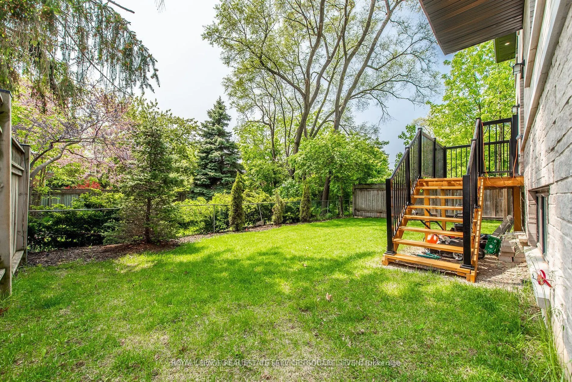 1204 Argreen Road