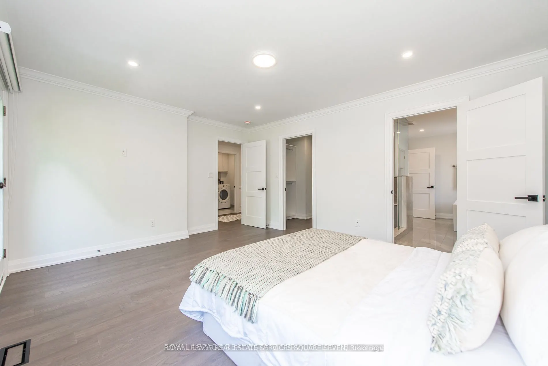 1204 Argreen Road