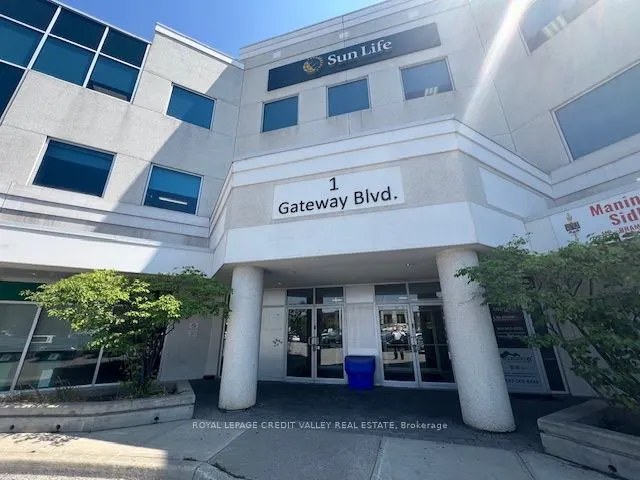 1 Gateway Boulevard, #301