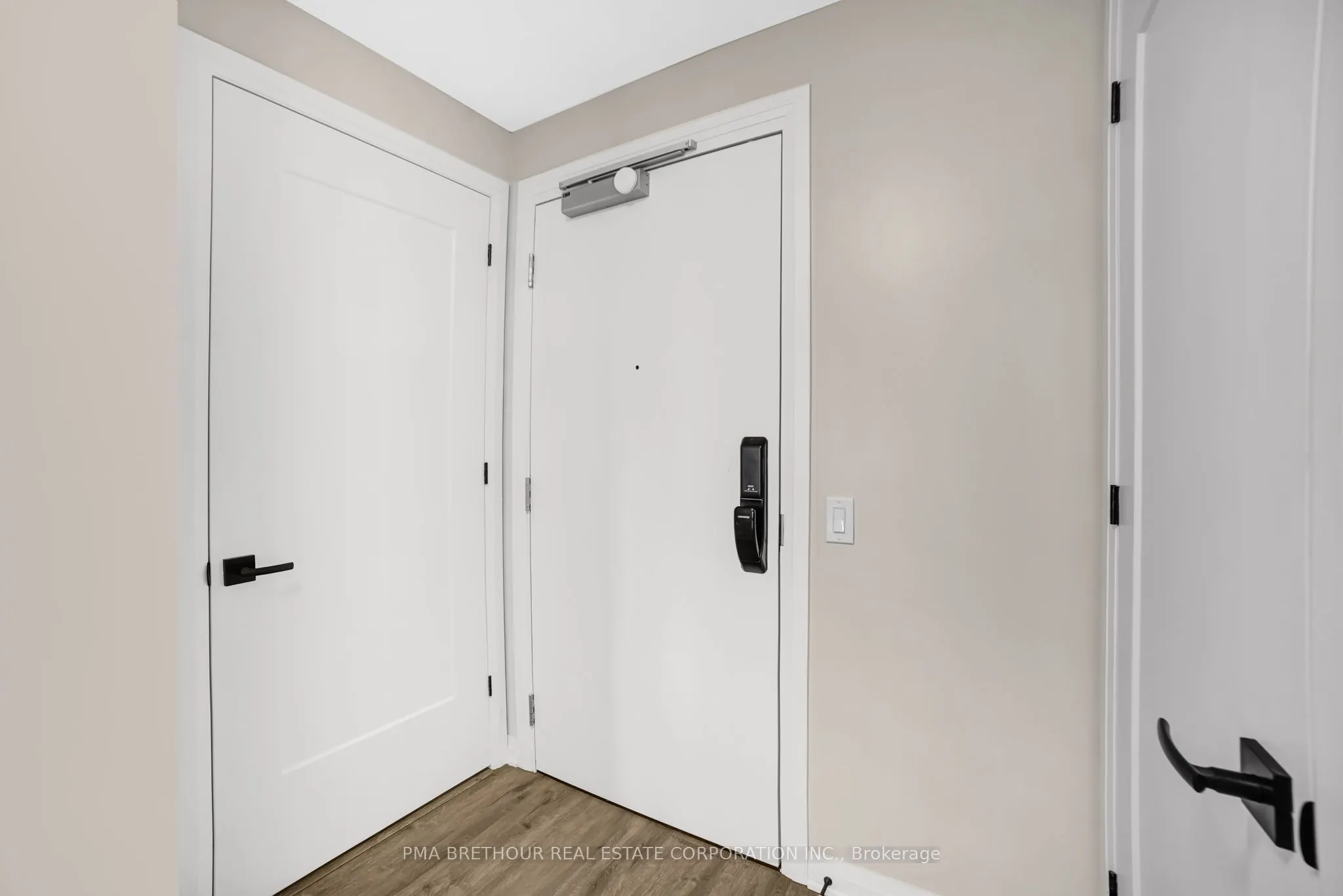 50 Kaitting Trail, #101