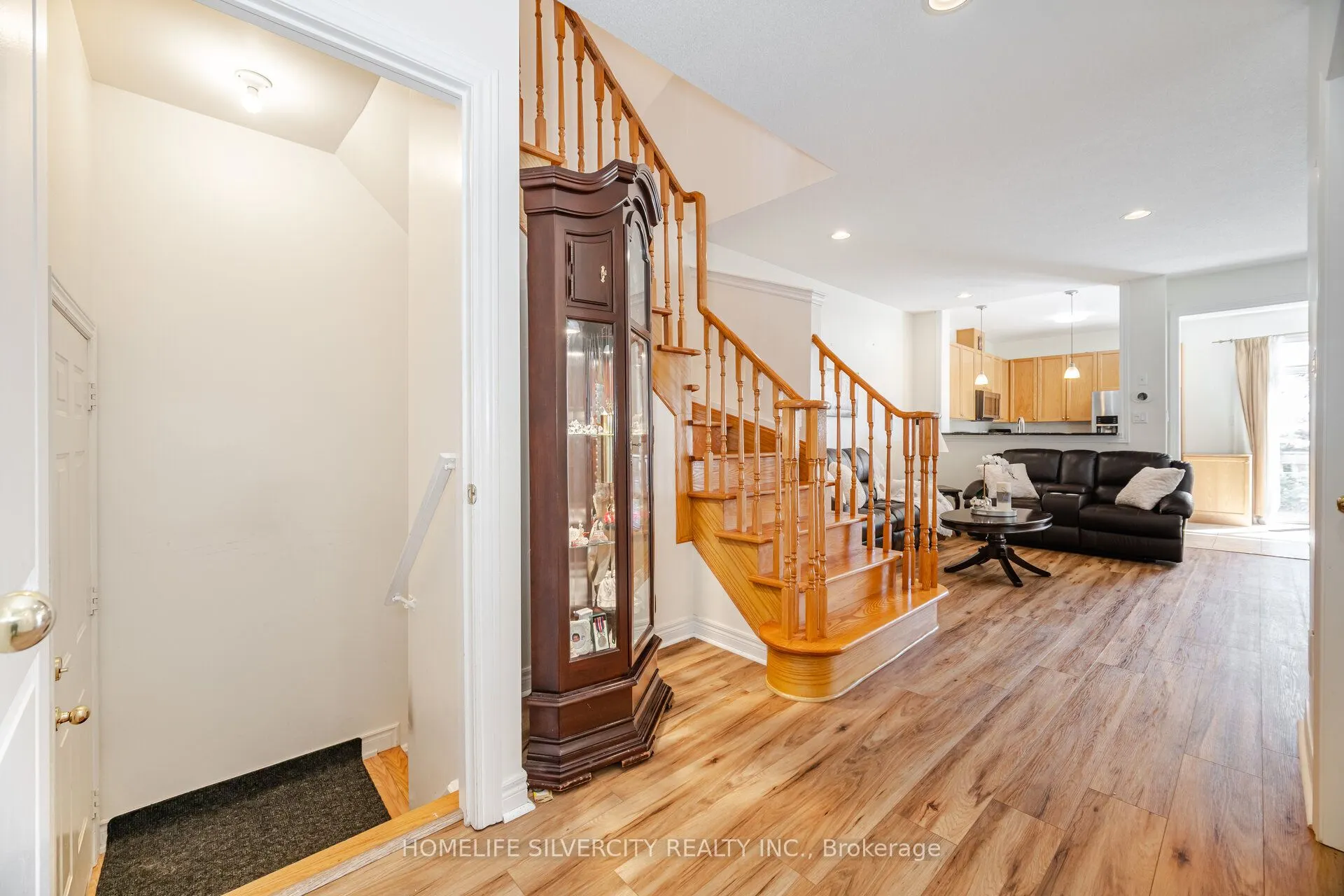 31 Rocky Point Crescent