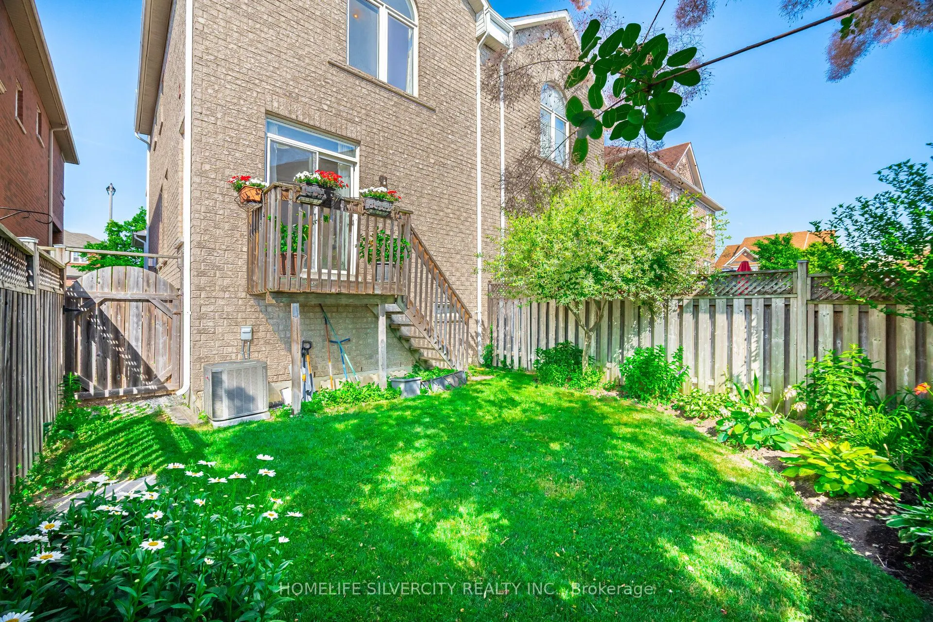 31 Rocky Point Crescent