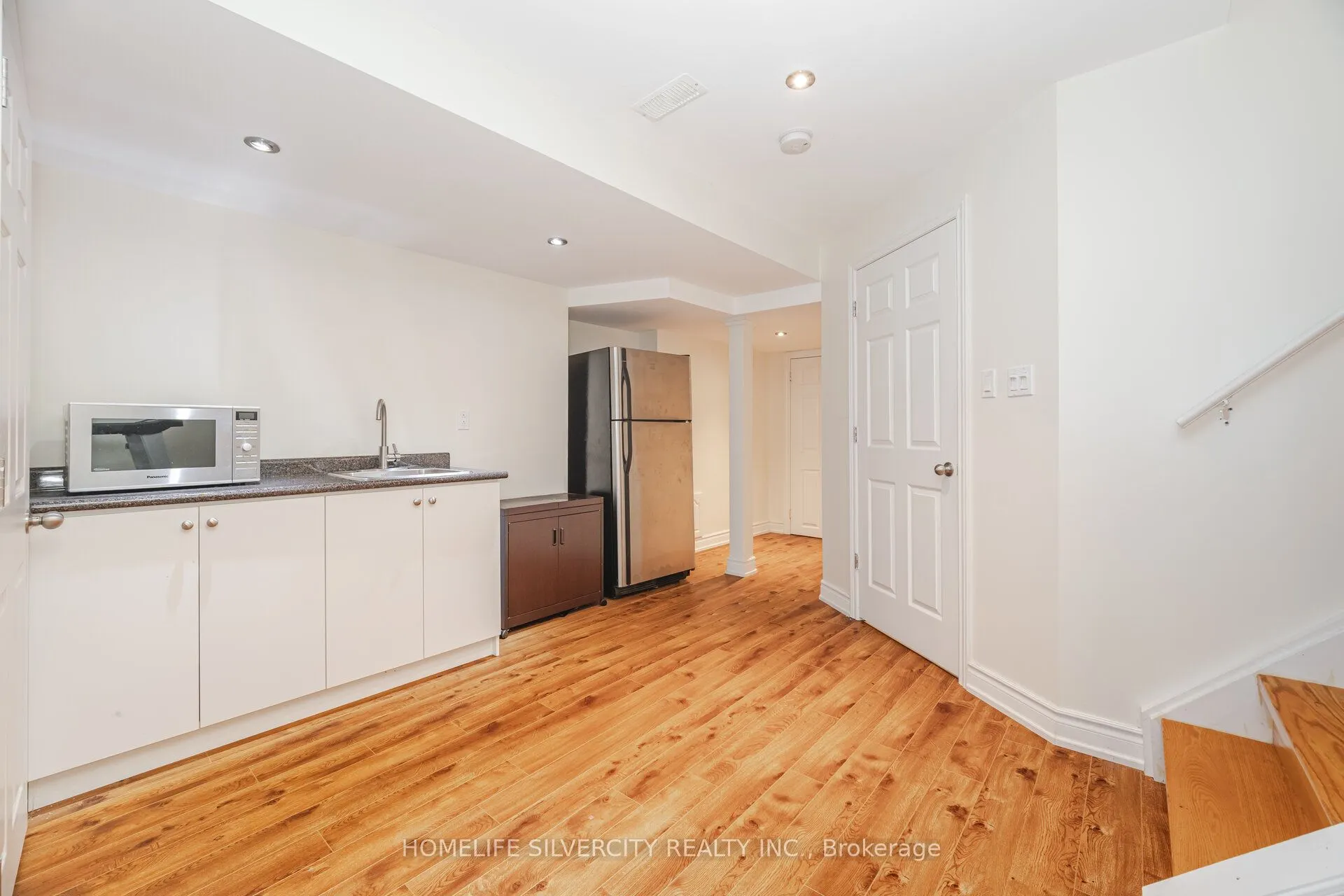 31 Rocky Point Crescent