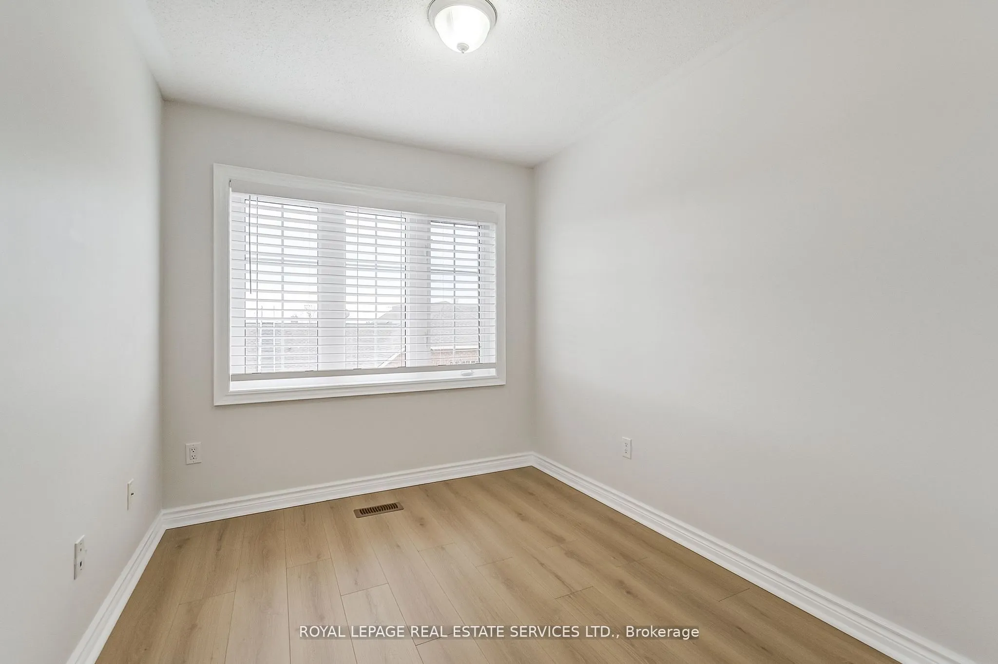 83 Ramage Lane