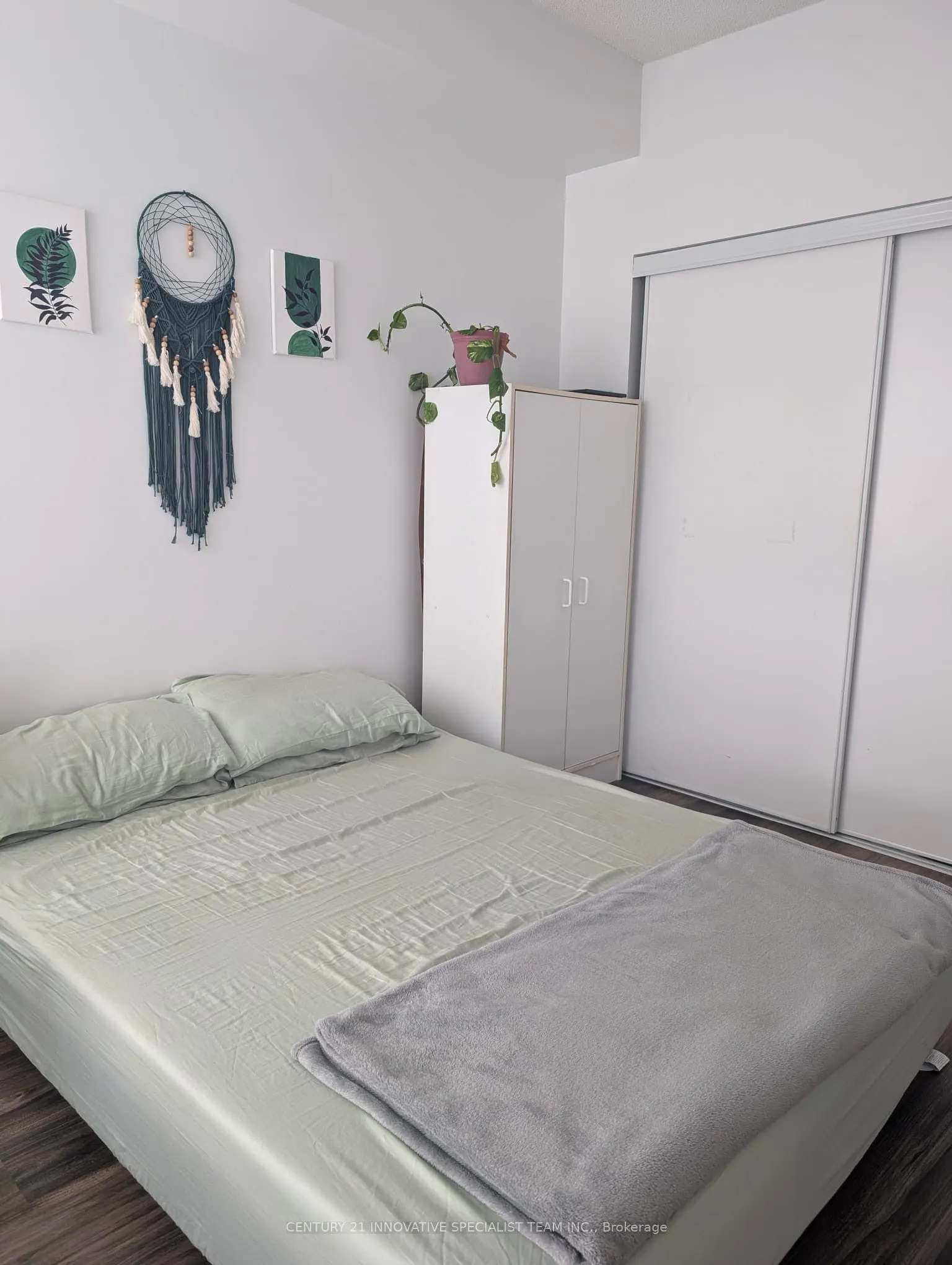 385 Prince Of Wales Drive, #1710