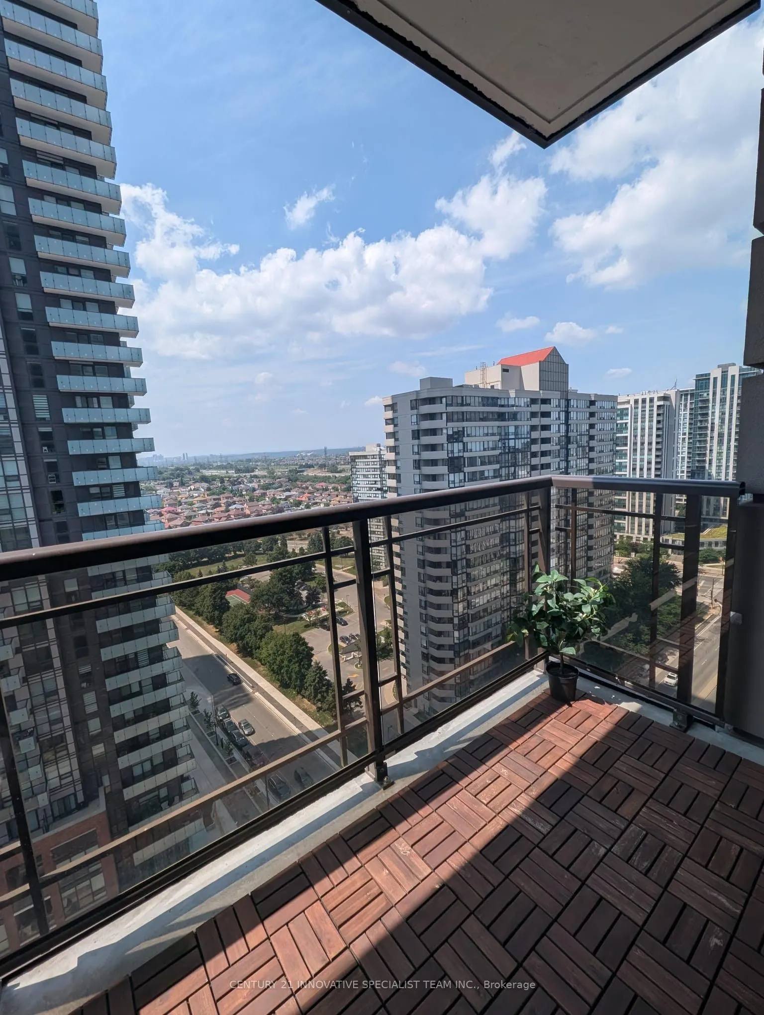 385 Prince Of Wales Drive, #1710