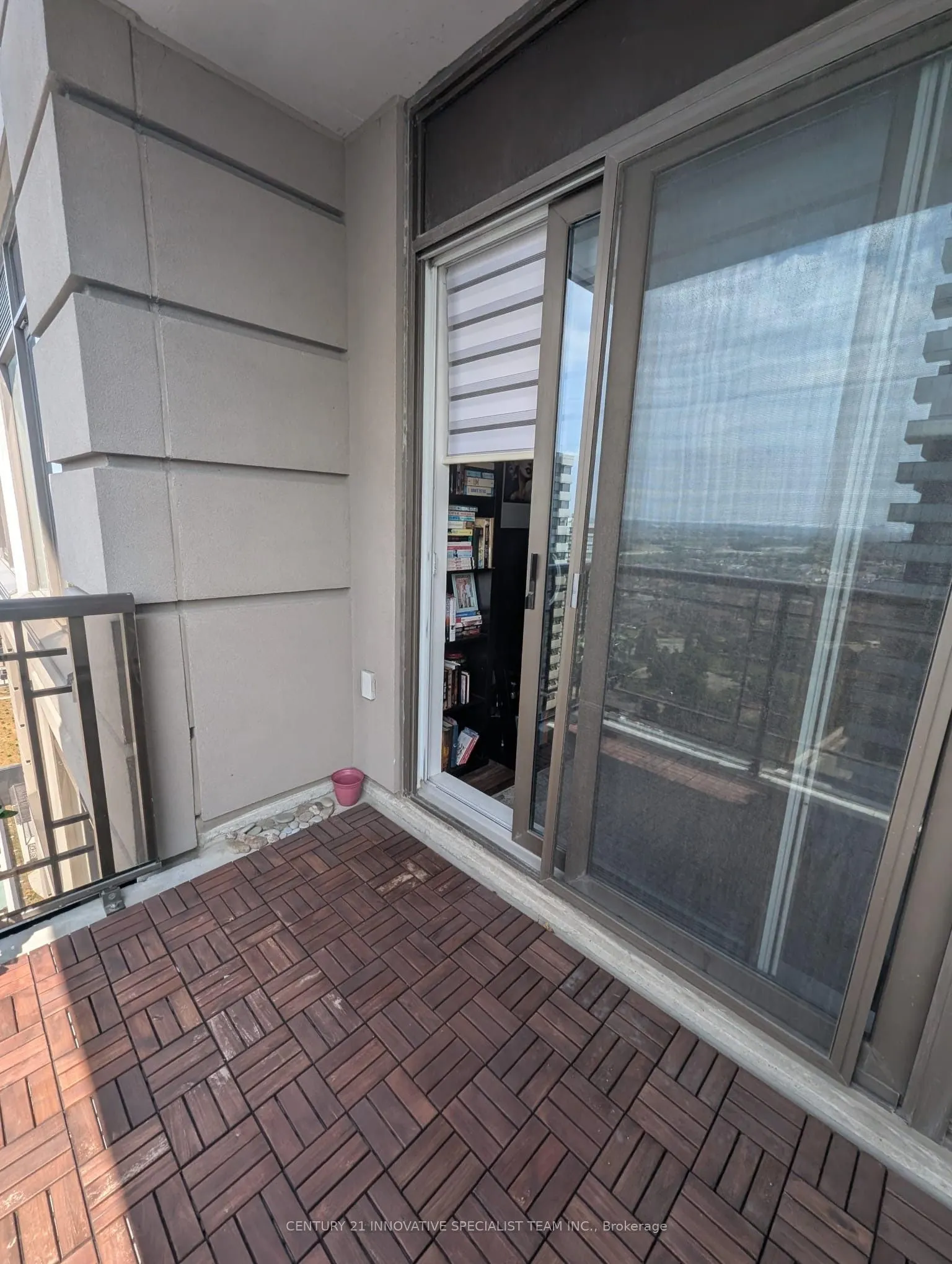 385 Prince Of Wales Drive, #1710