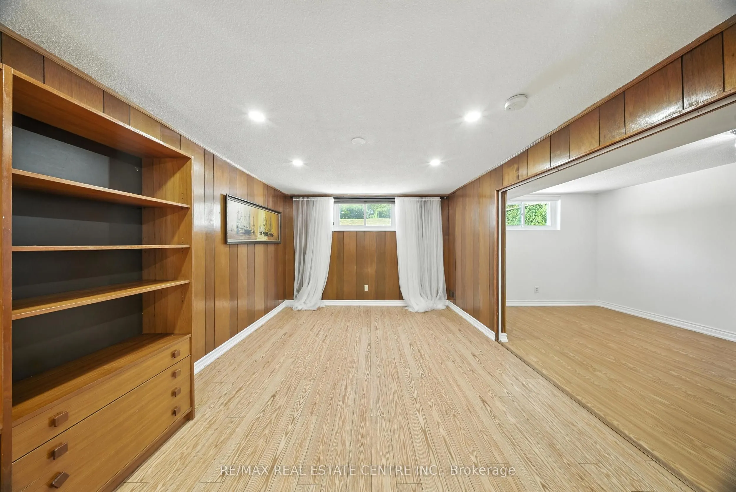 764 Eaglemount Crescent