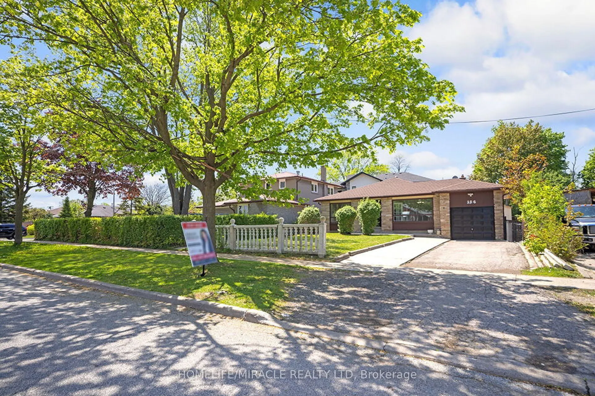 106 Silverstone Drive