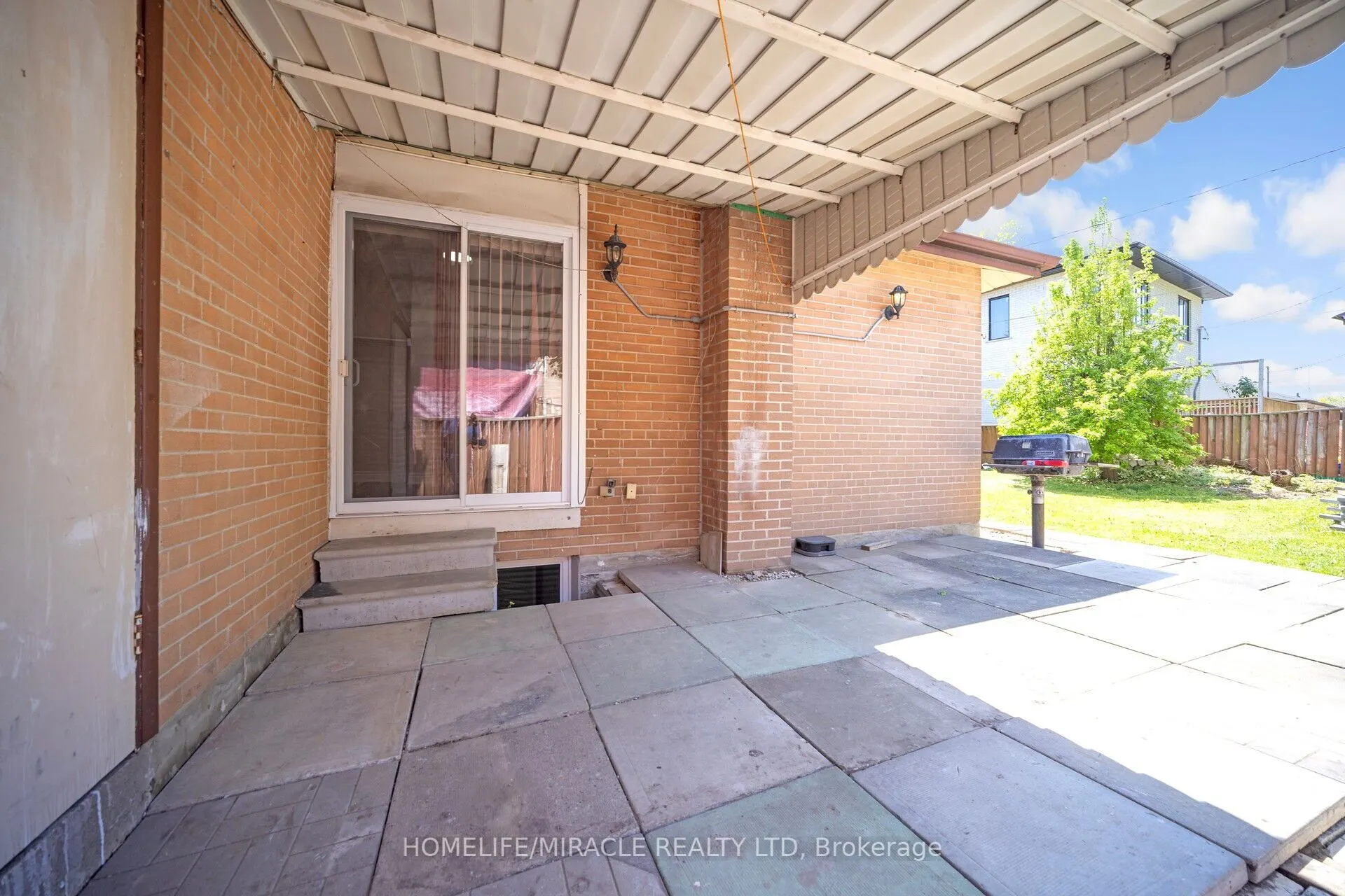 106 Silverstone Drive