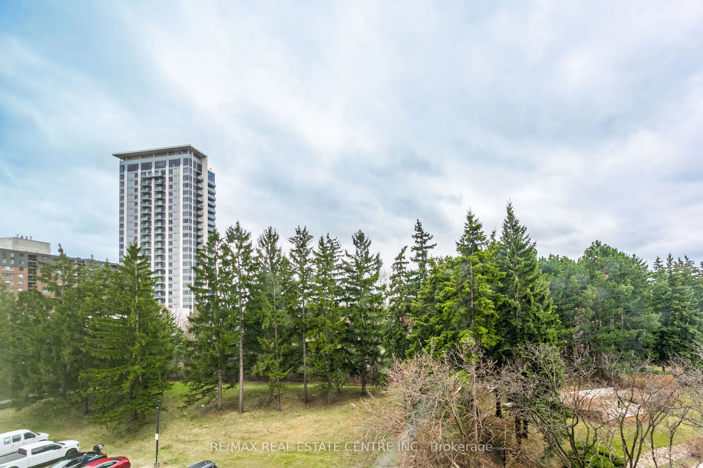 8 Lisa Street, #403