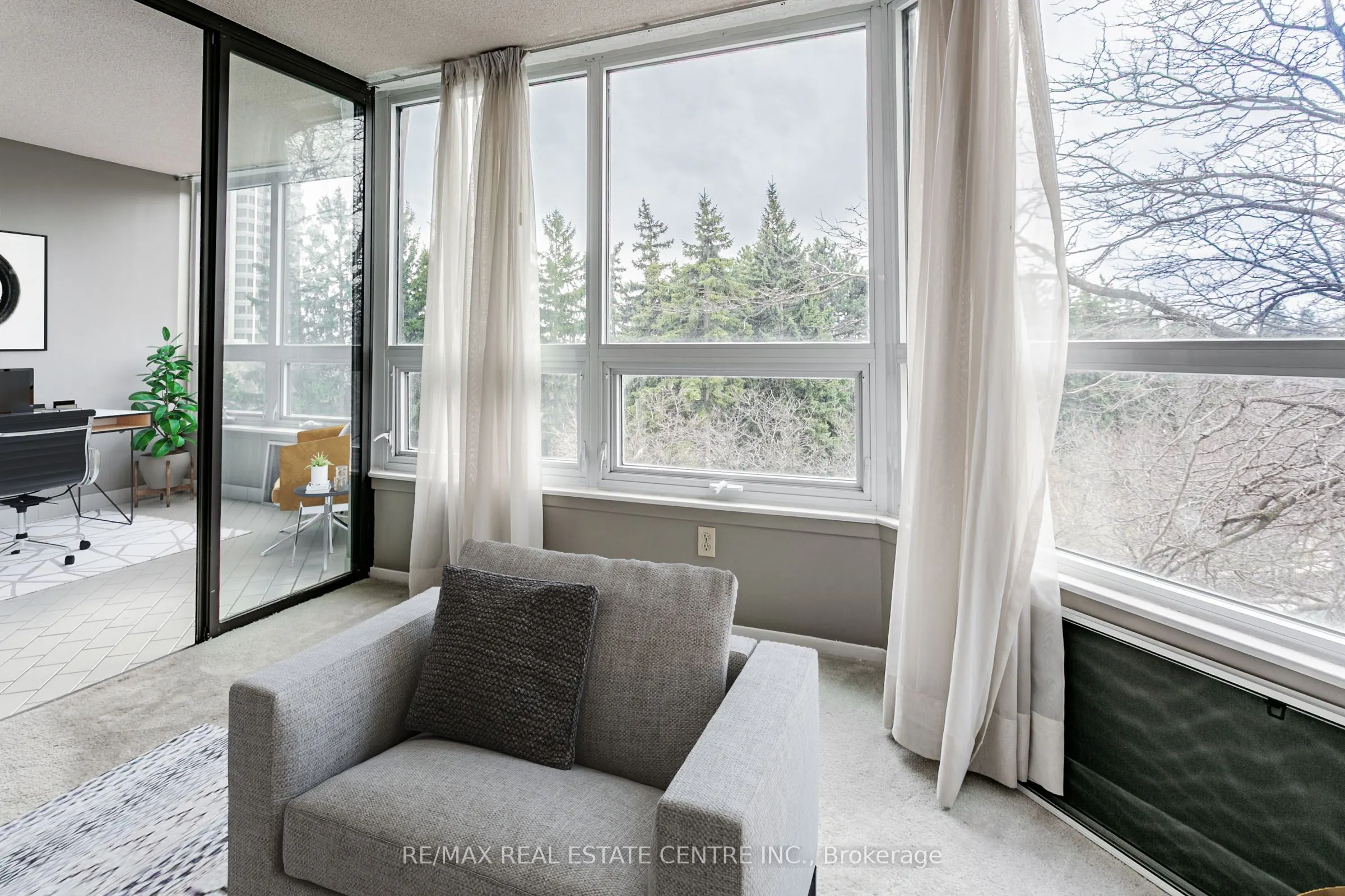 8 Lisa Street, #403