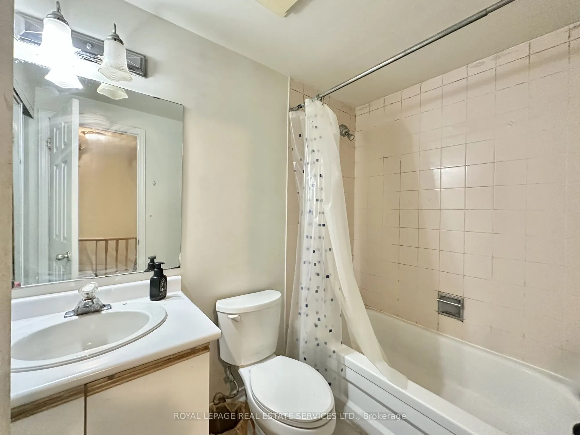 2550 Thomas Street, #72