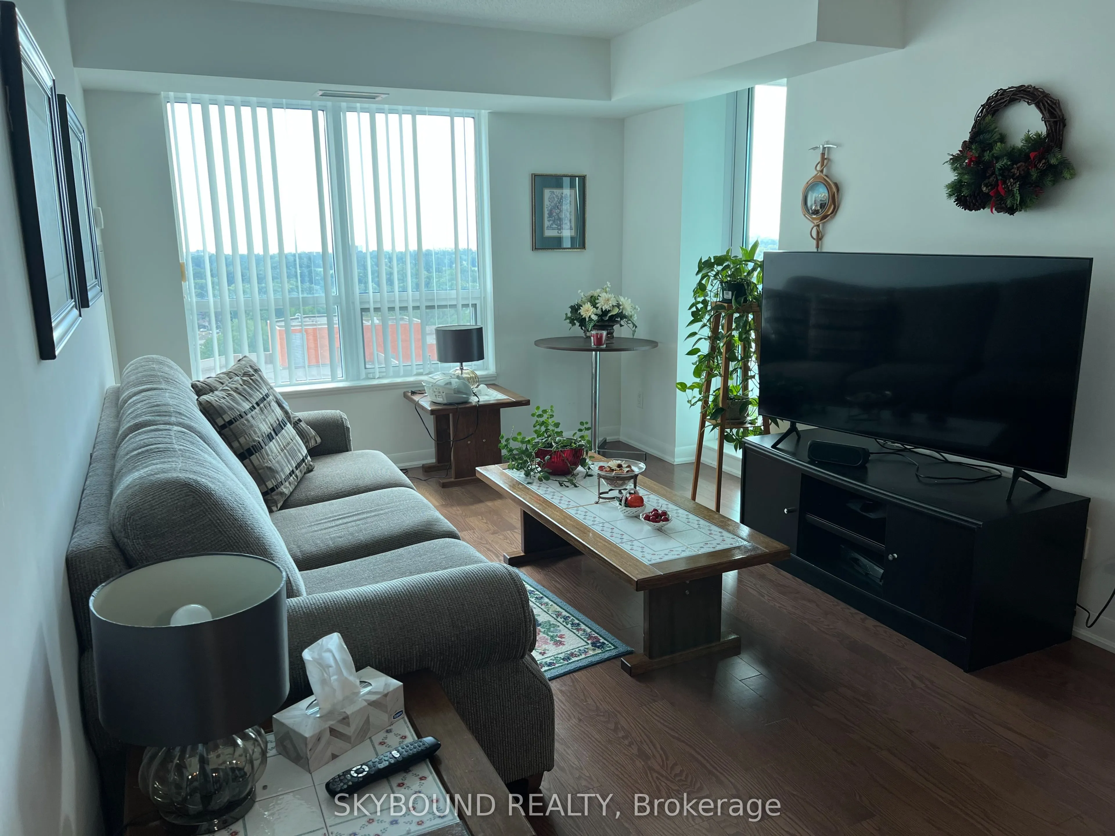 215 Sherway Gardens Road, #2003