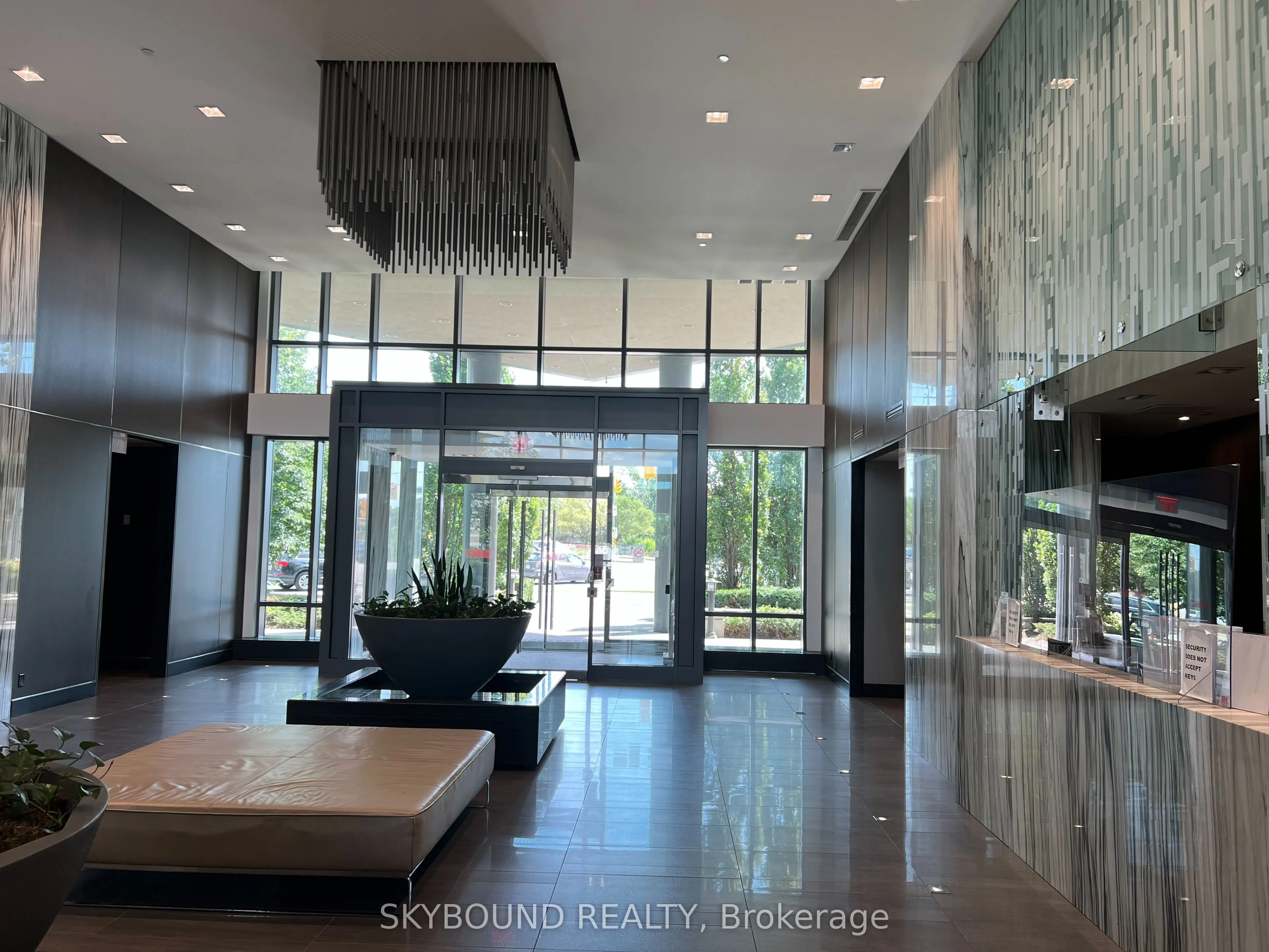 215 Sherway Gardens Road, #2003