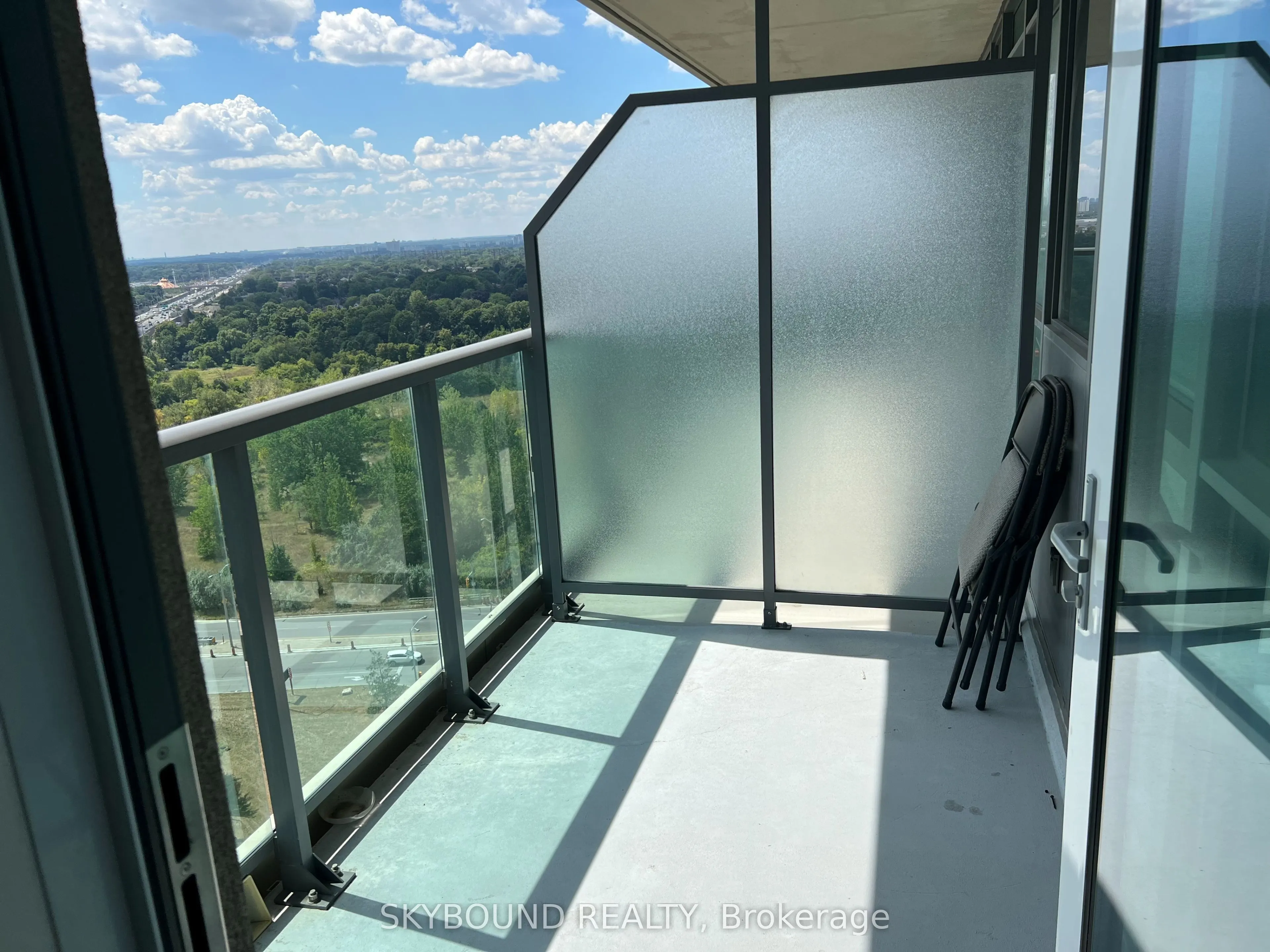 215 Sherway Gardens Road, #2003