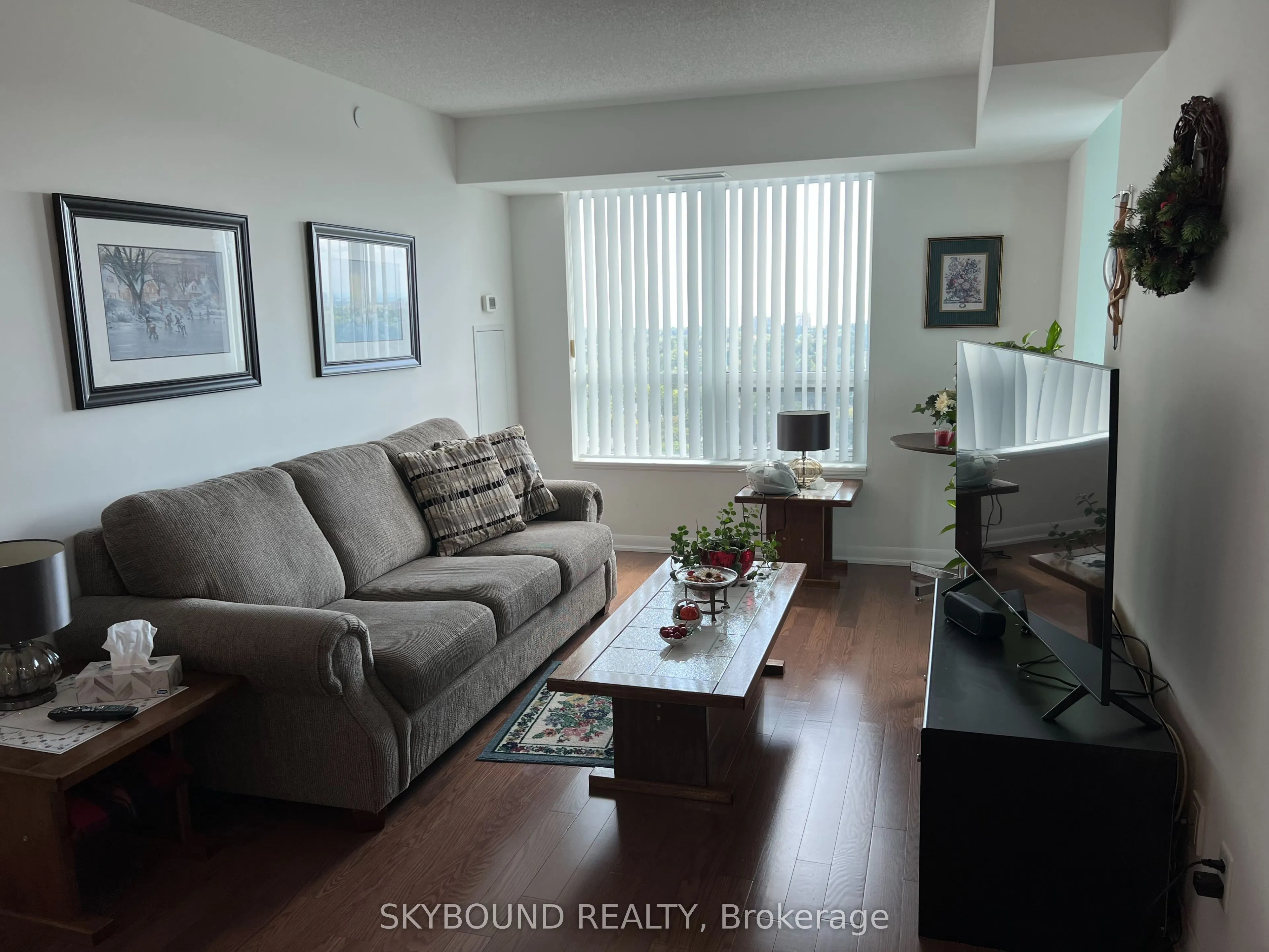 215 Sherway Gardens Road, #2003