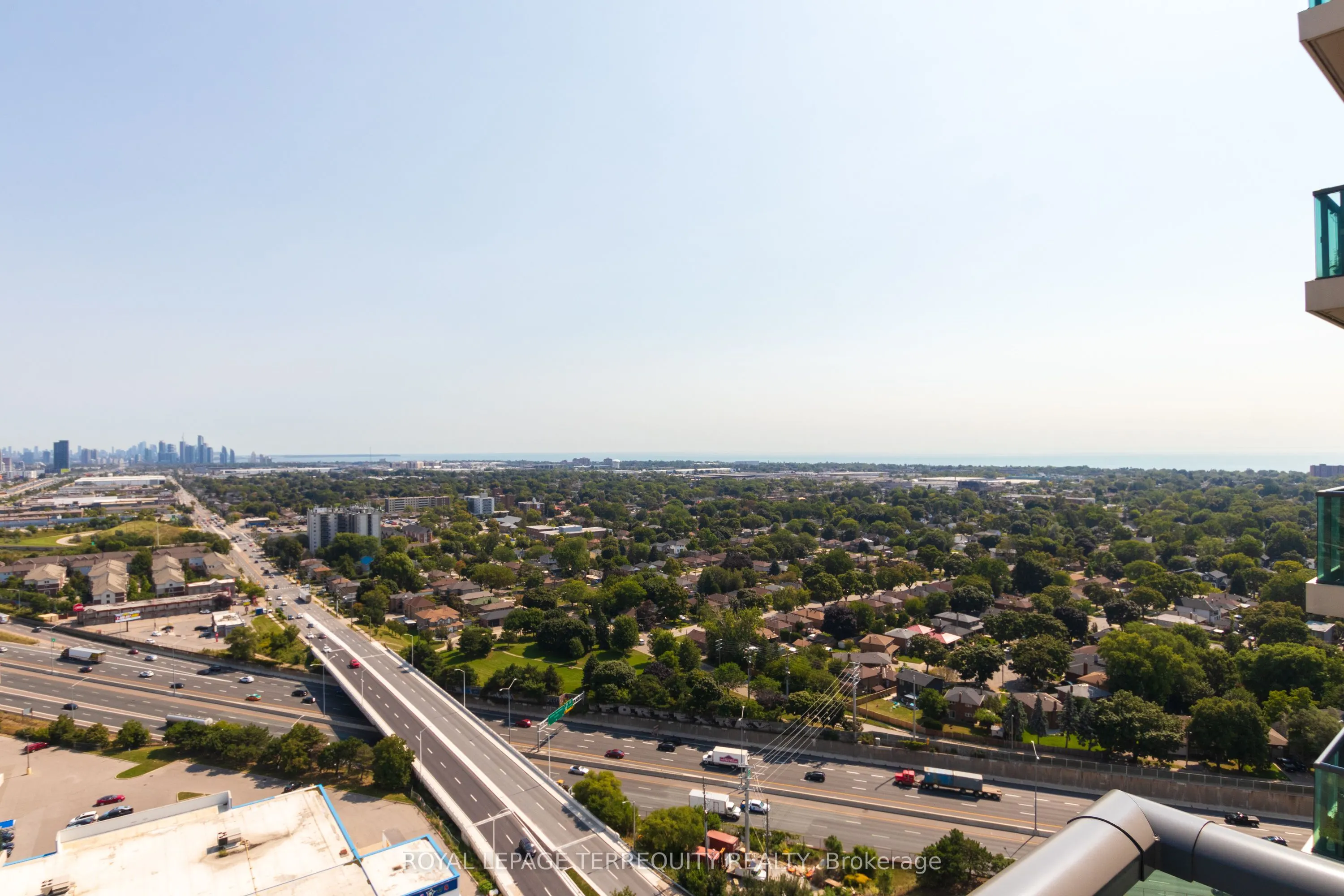 215 Sherway Gardens Road, #2810