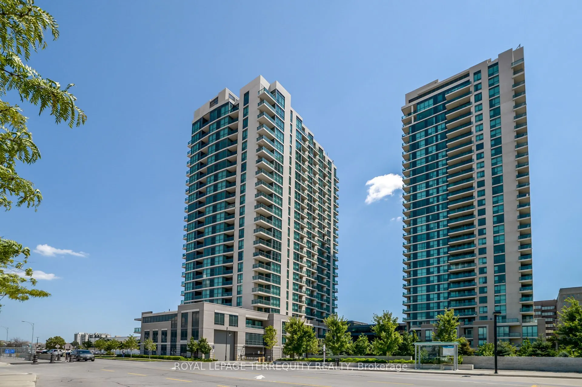 215 Sherway Gardens Road, #2810