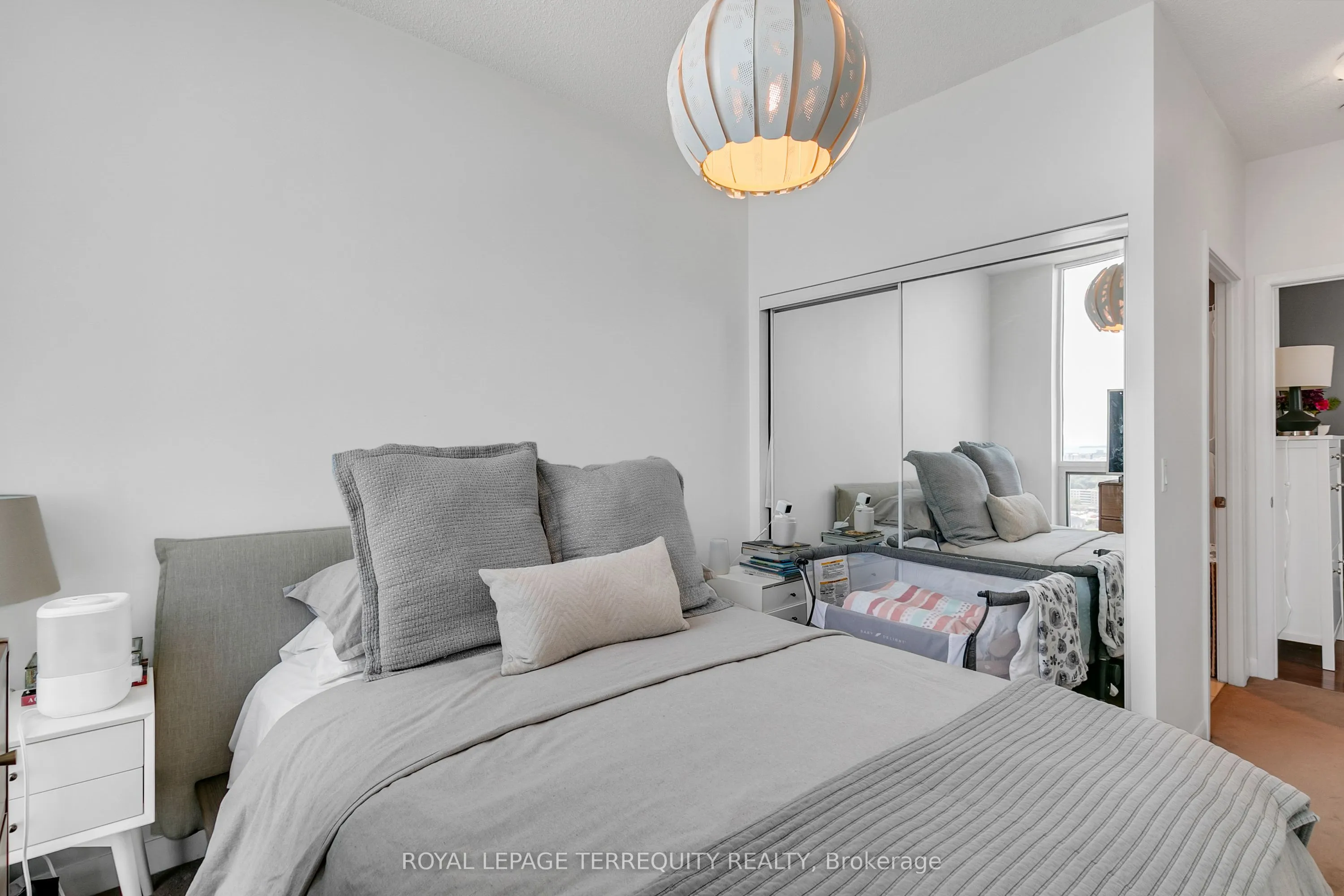 215 Sherway Gardens Road, #2810