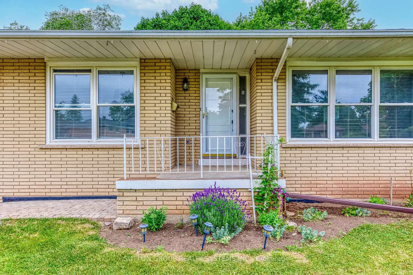 1259 Montclair Drive