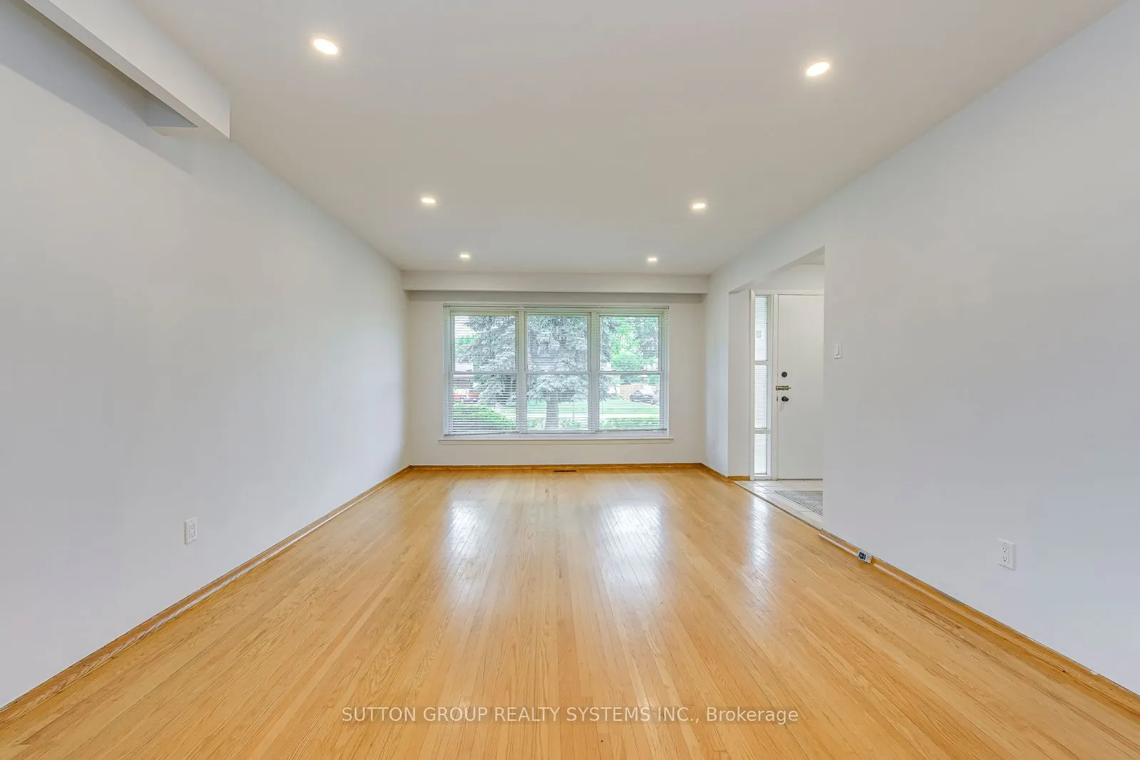 1259 Montclair Drive