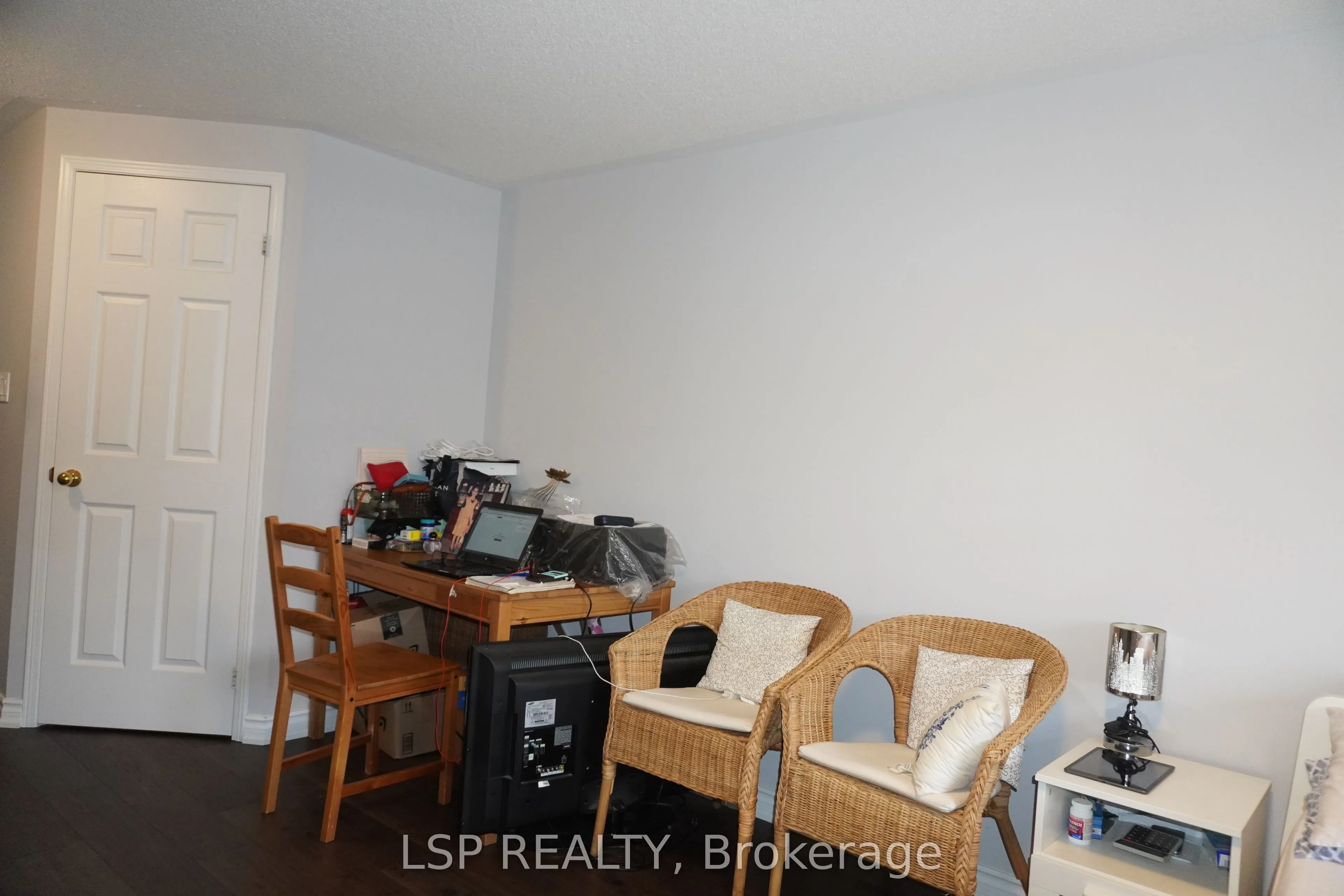 75 Strathaven Drive, #16