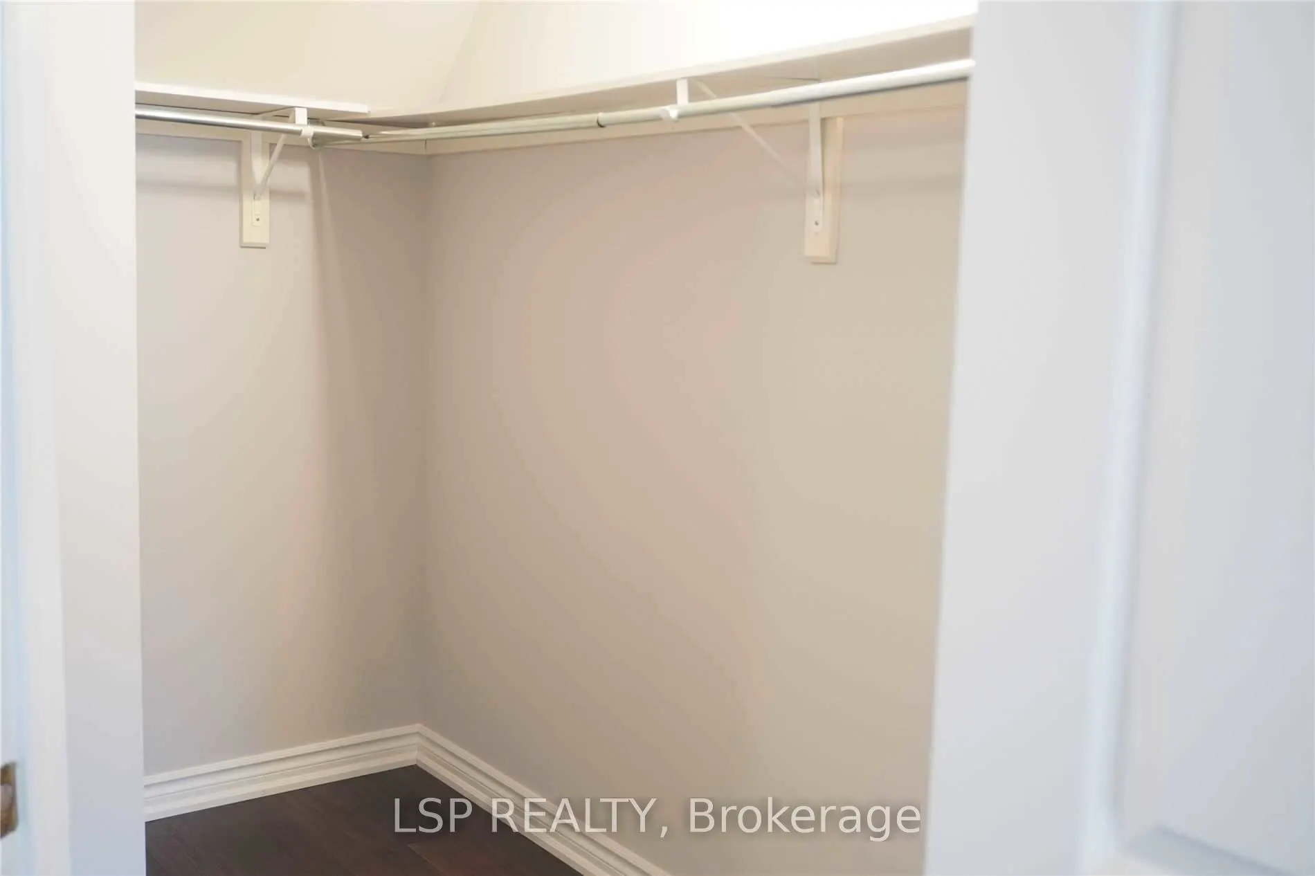 75 Strathaven Drive, #16