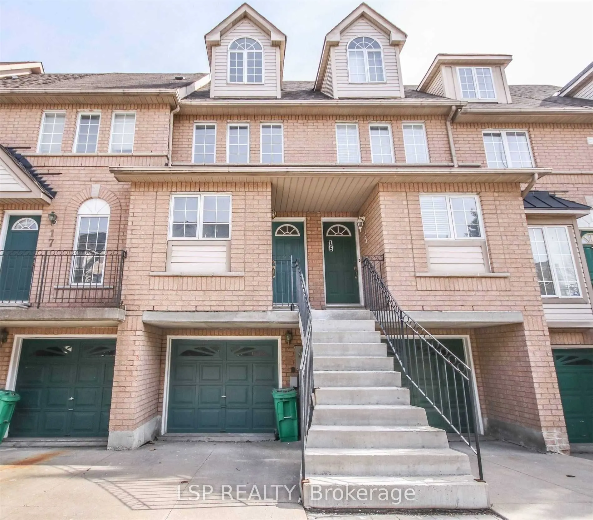 75 Strathaven Drive, #16