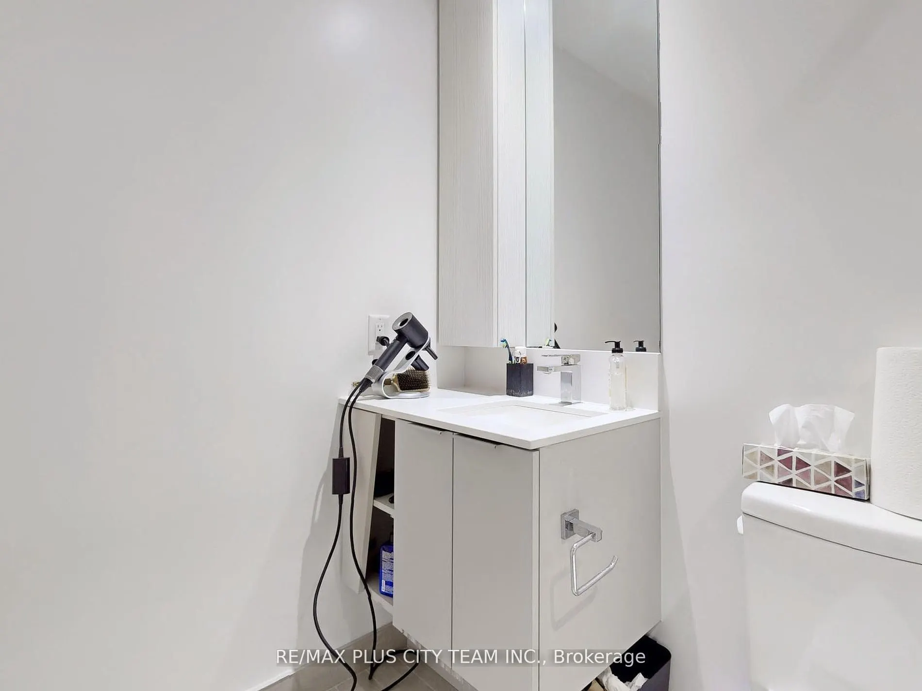 3900 Confederation Parkway, #1801