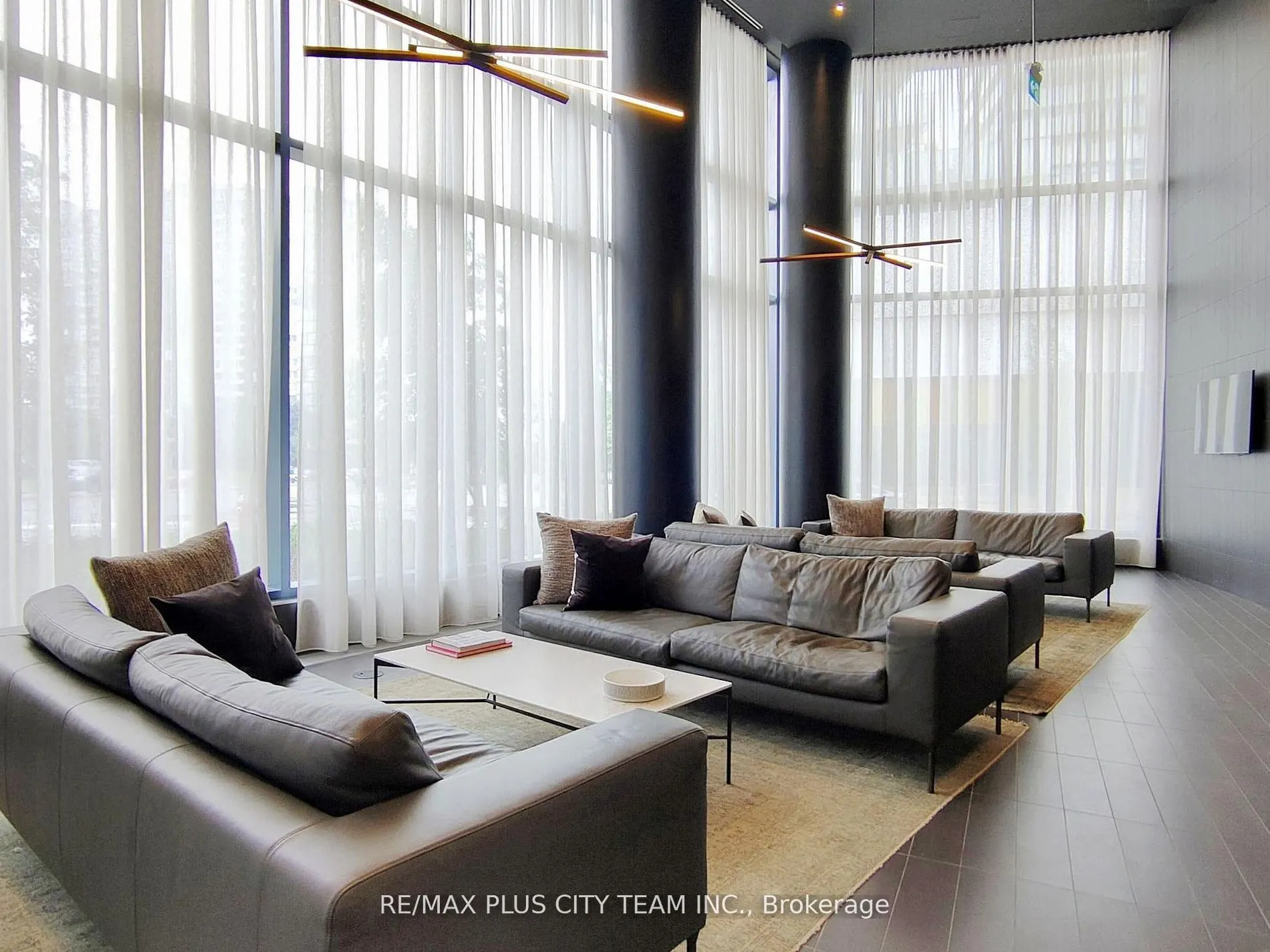 3900 Confederation Parkway, #1801