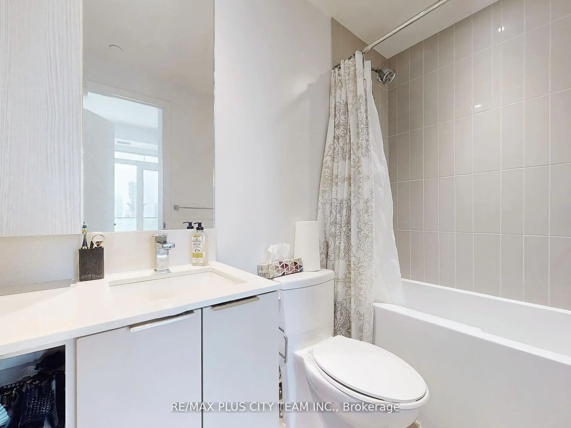 3900 Confederation Parkway, #1801