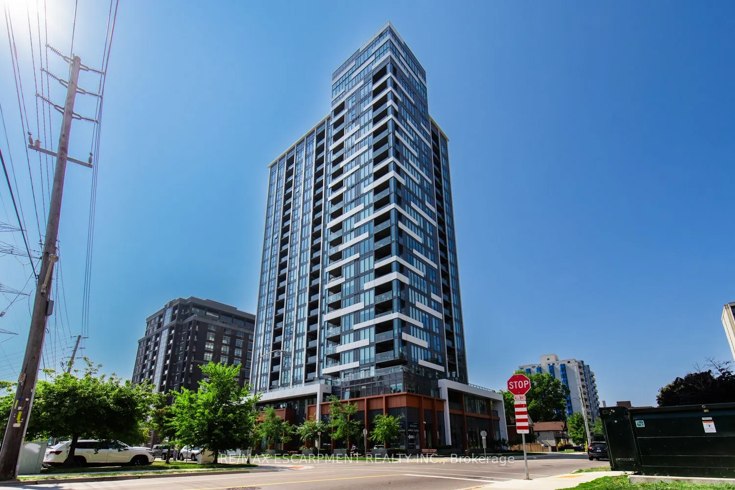500 Brock Avenue, #906