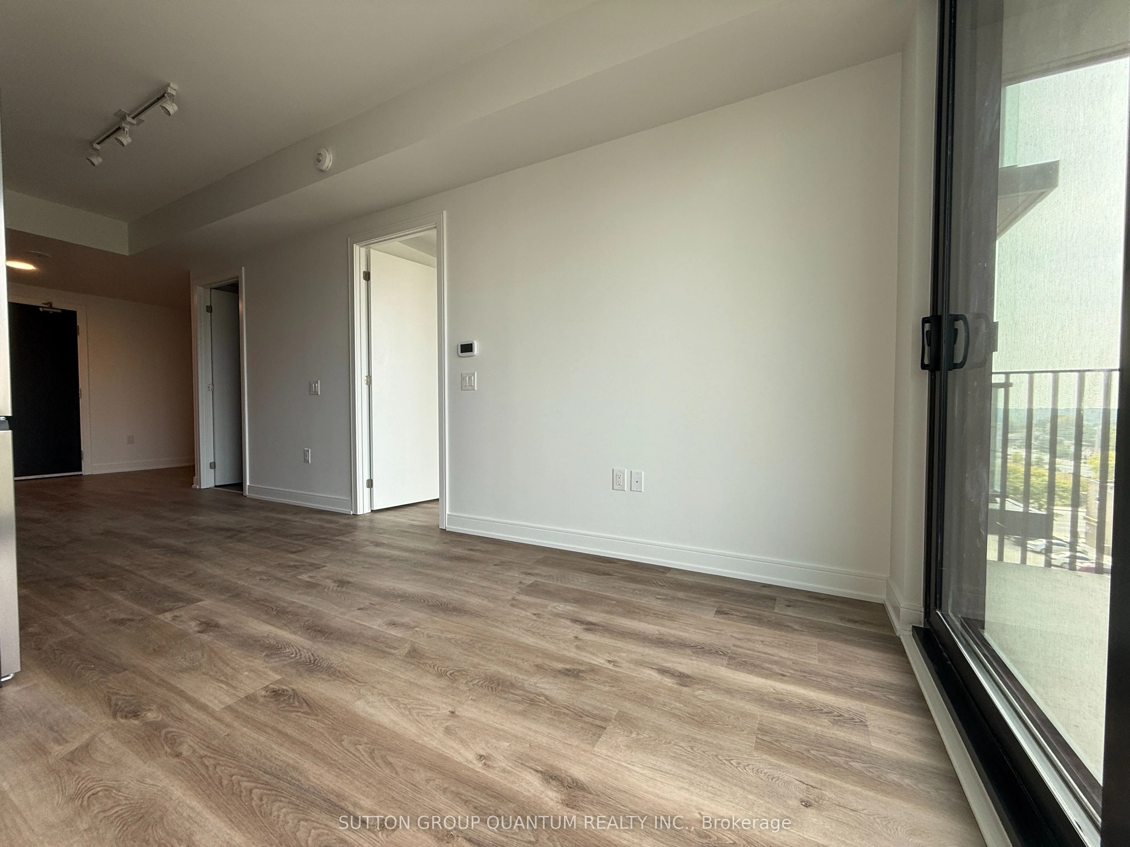 3009 Novar Road, #519