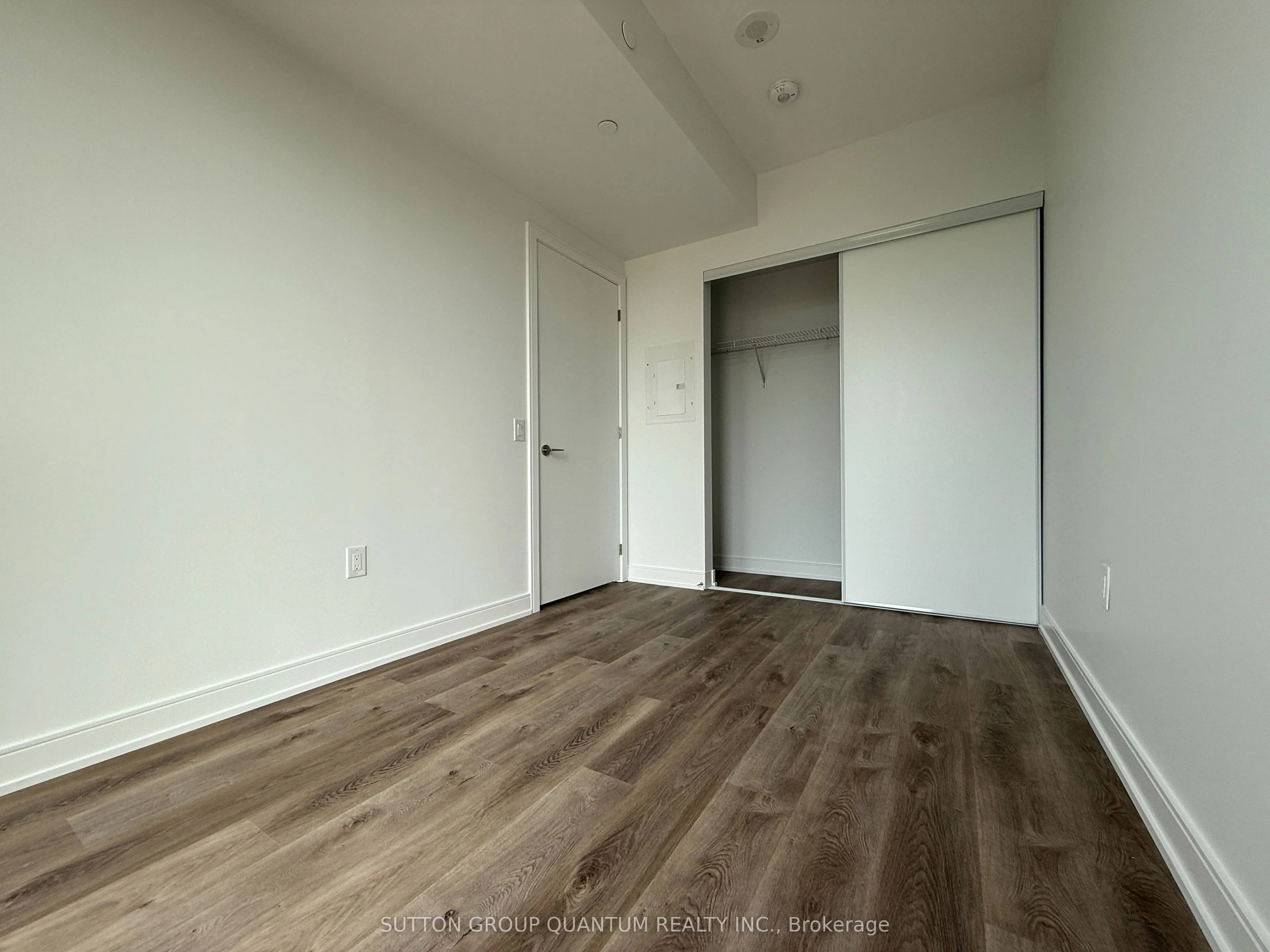 3009 Novar Road, #519