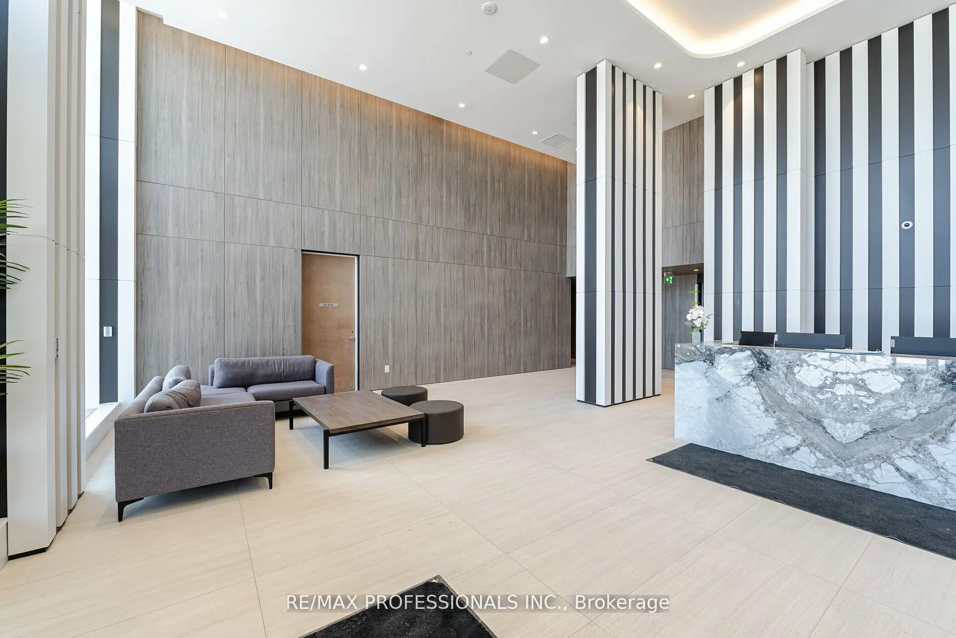 220 Missinnihe Way, #615