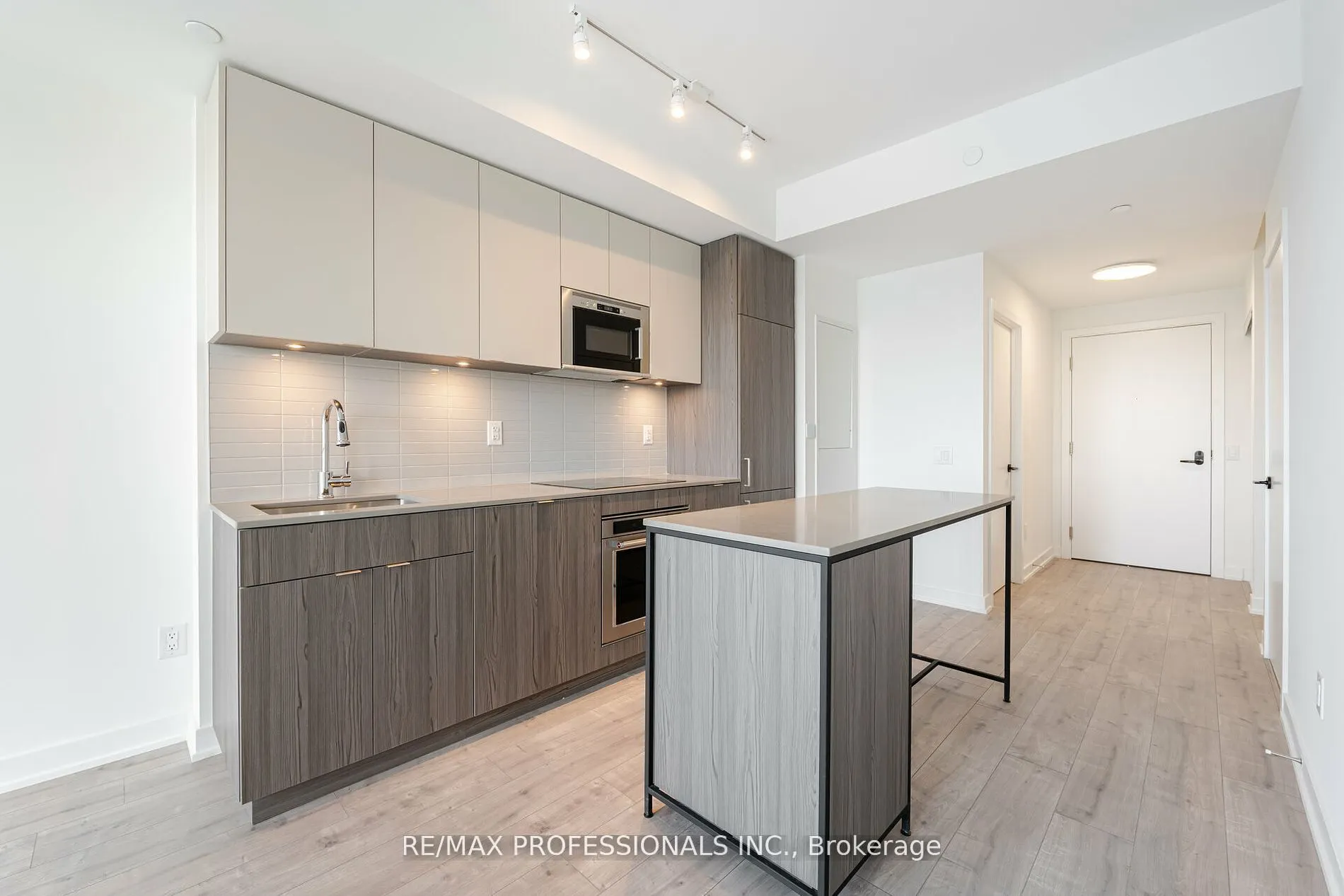 220 Missinnihe Way, #615