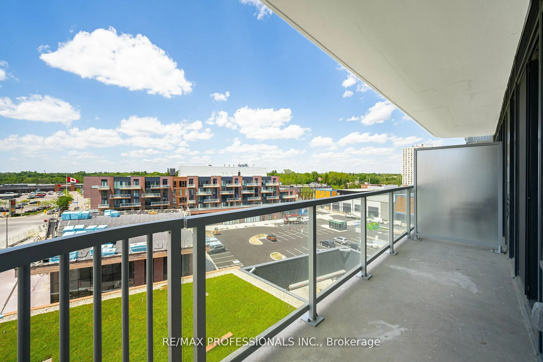 220 Missinnihe Way, #615
