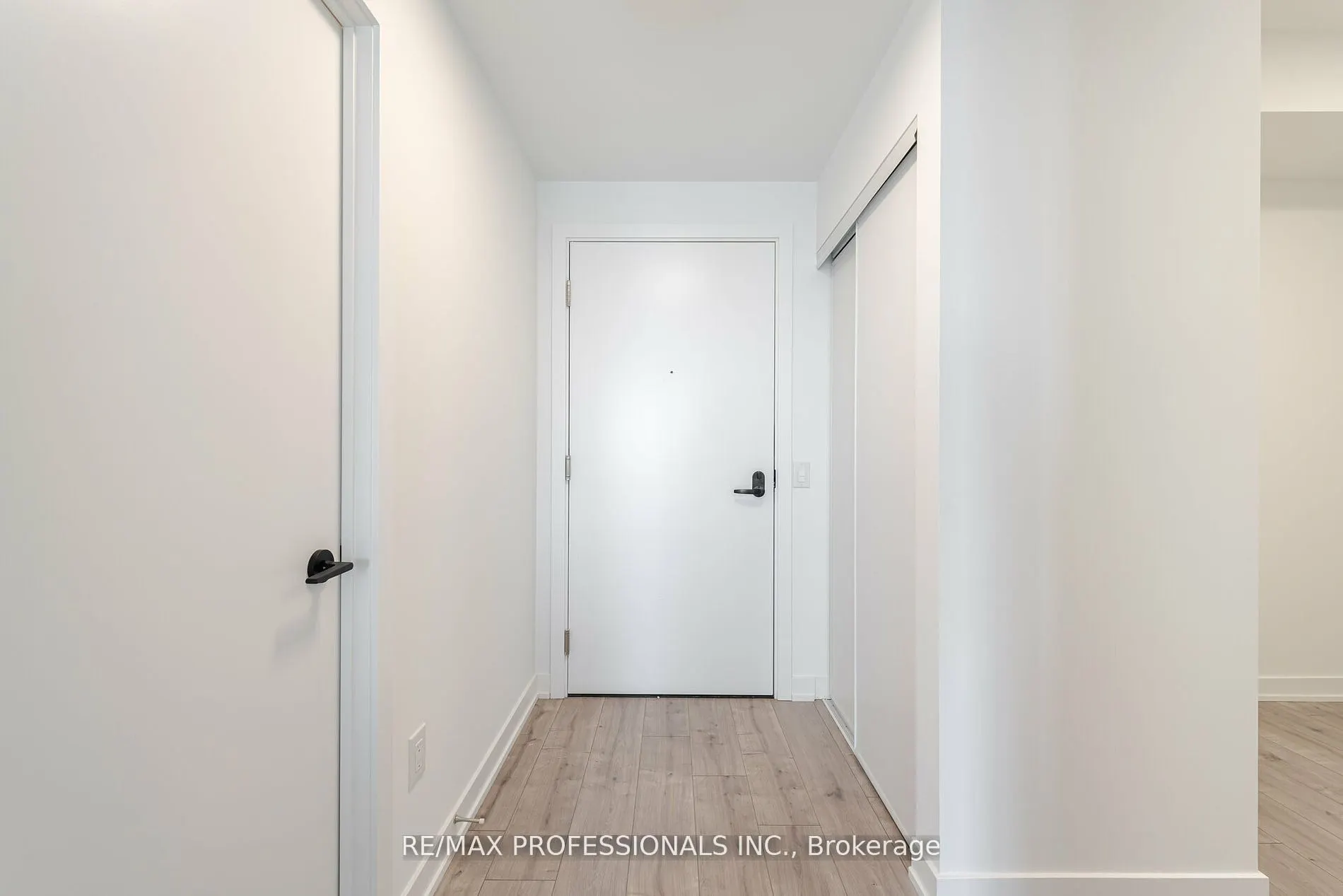 220 Missinnihe Way, #615