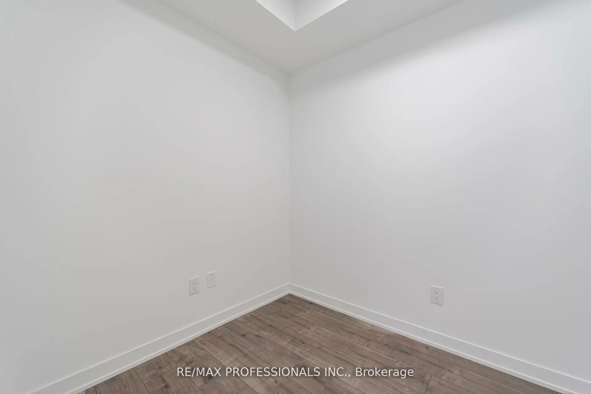 220 Missinnihe Way, #615