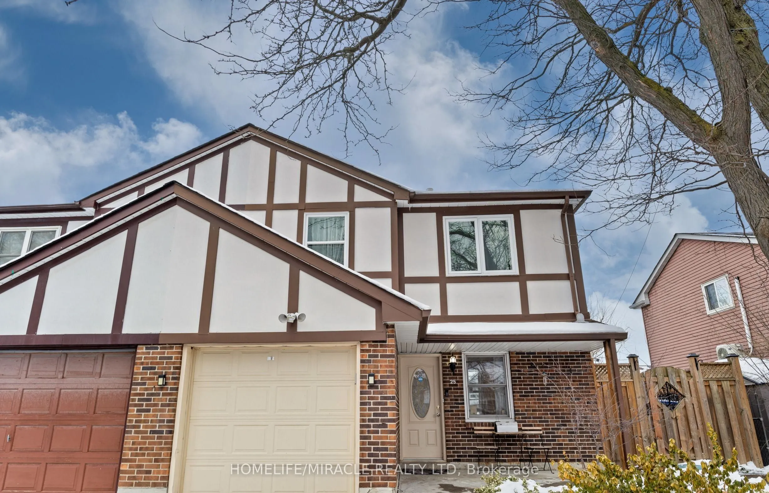 25 Judith Crescent, #Lower