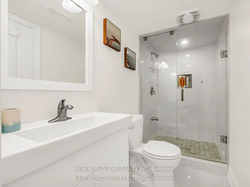 32 Edwalter Avenue, #Lower