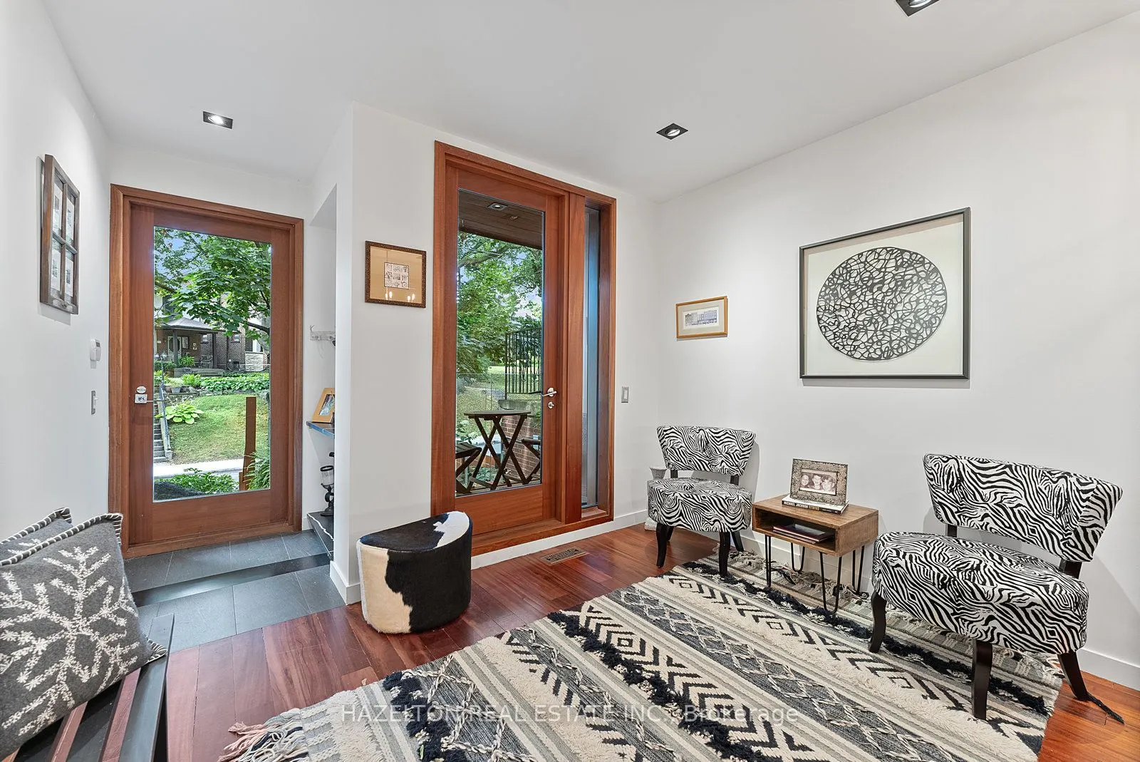 32 Regal Road