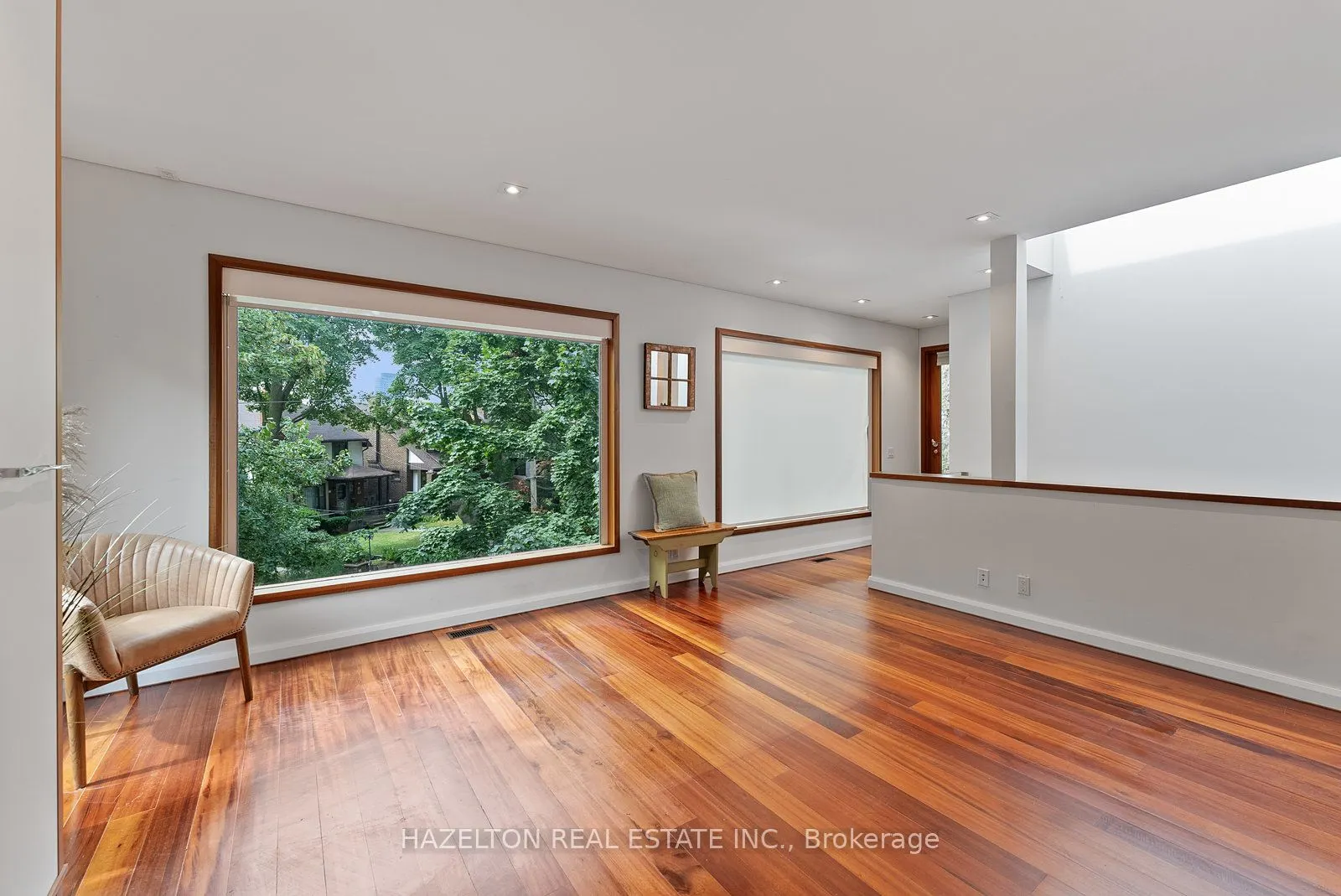 32 Regal Road