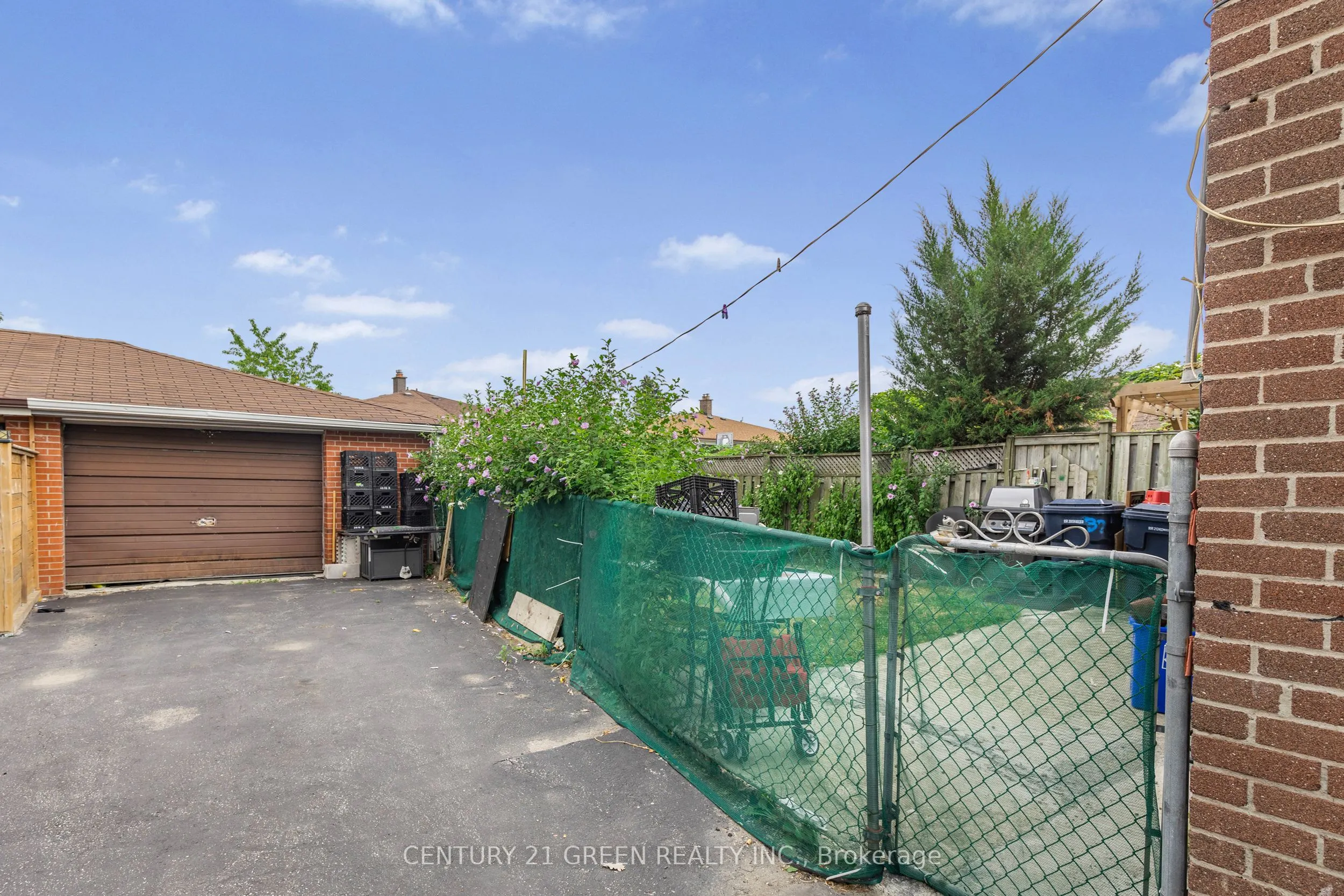 37 Rubydale Gardens